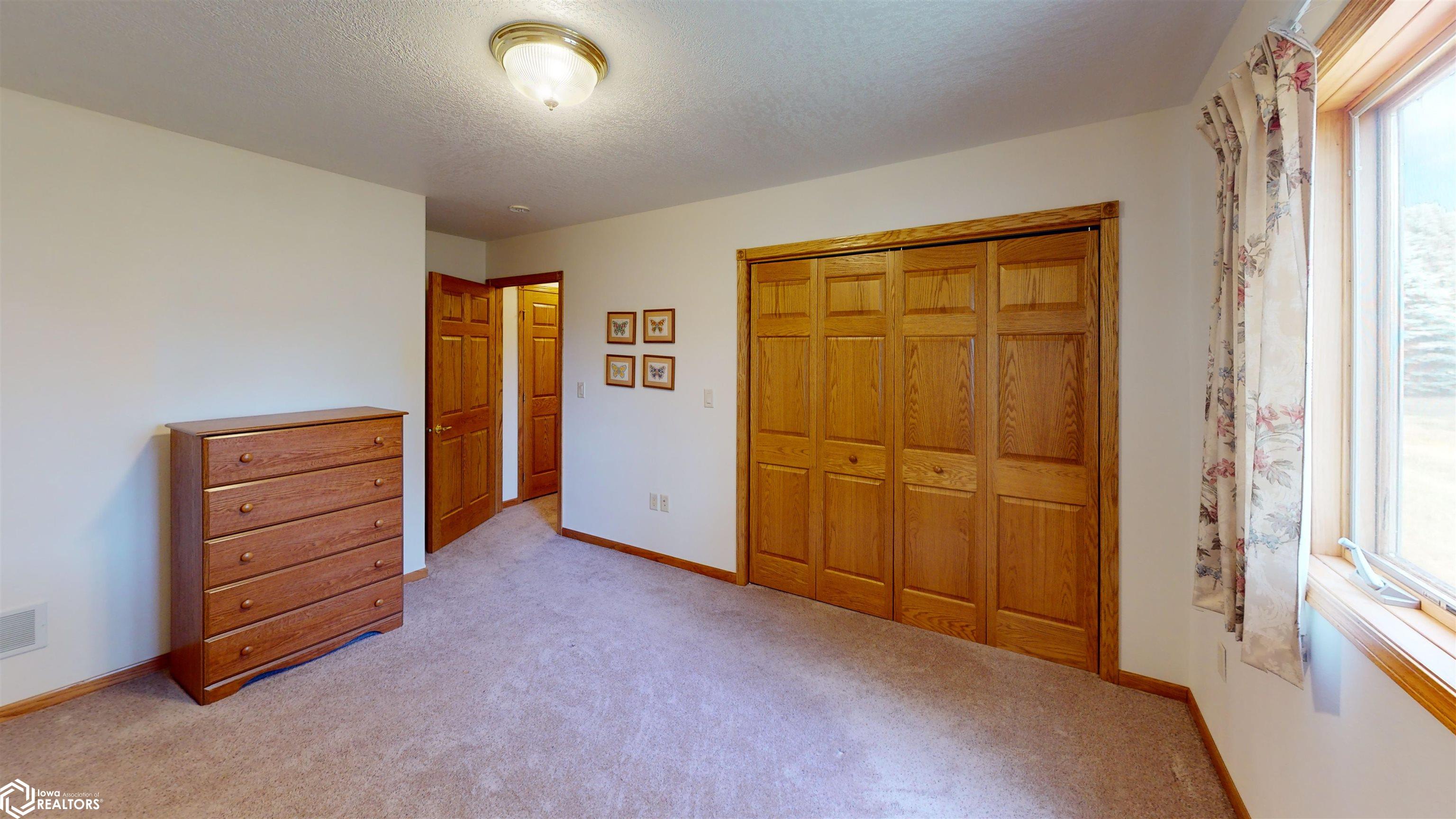 487 Pin Oak, Ida Grove, Iowa 51445, 2 Bedrooms Bedrooms, ,2 BathroomsBathrooms,Single Family,For Sale,Pin Oak,6309119