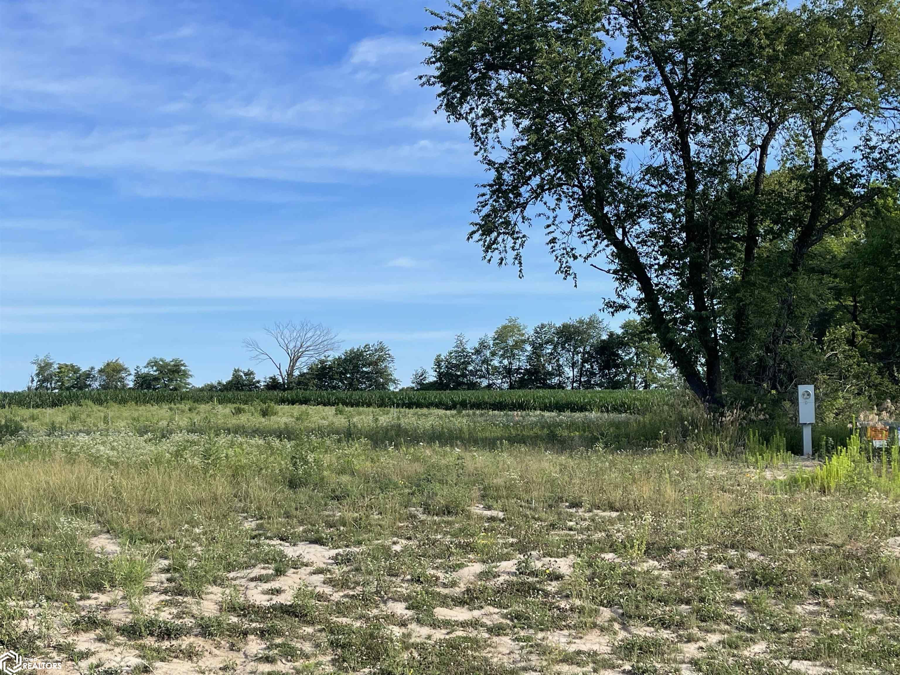 Pin Oaks Lot 8, Mount Pleasant, Iowa image 2