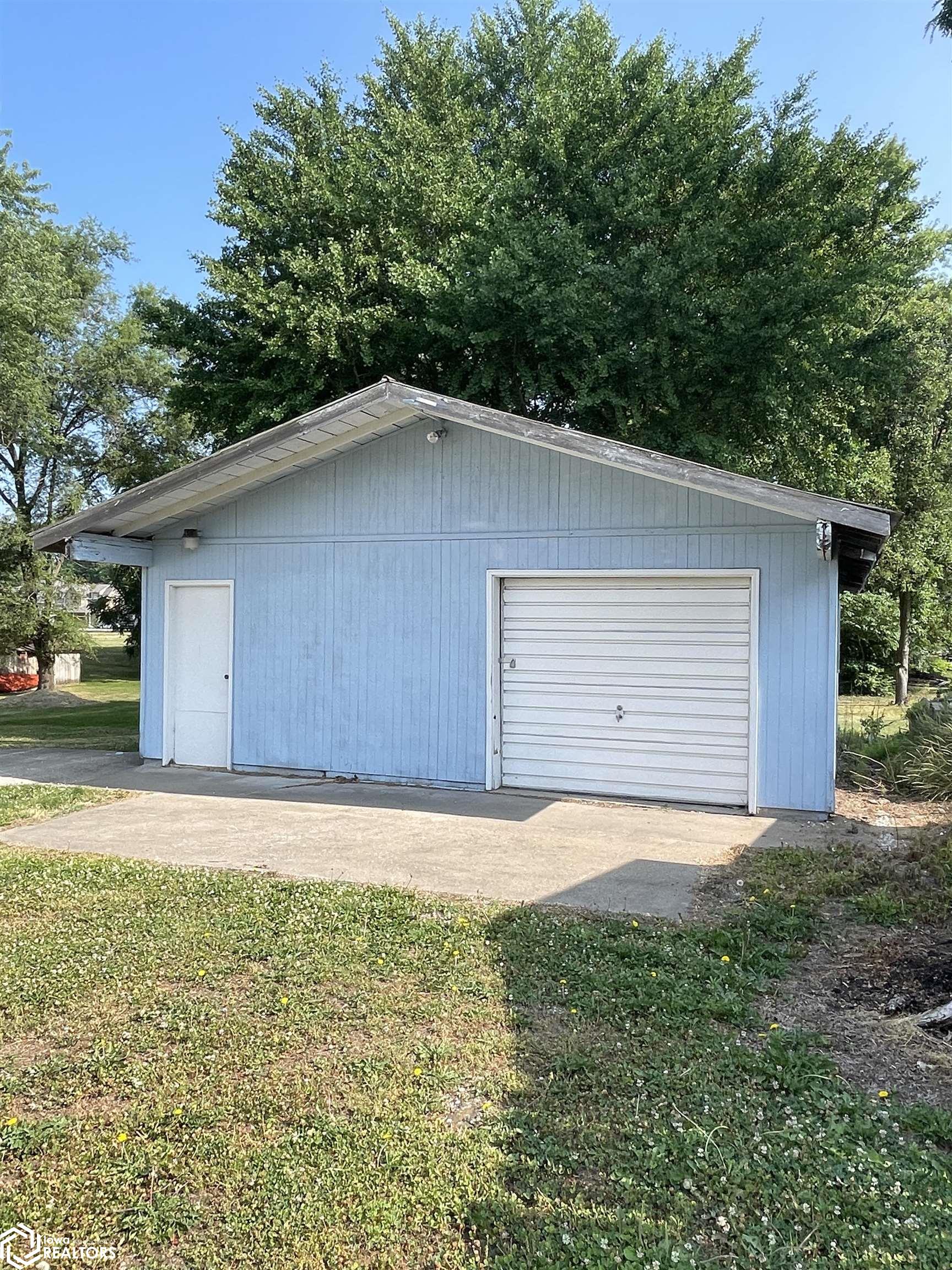 1545 Mulholland, Nauvoo, Illinois 62354, ,Commercial (5+ Units),For Sale,Mulholland,6309555
