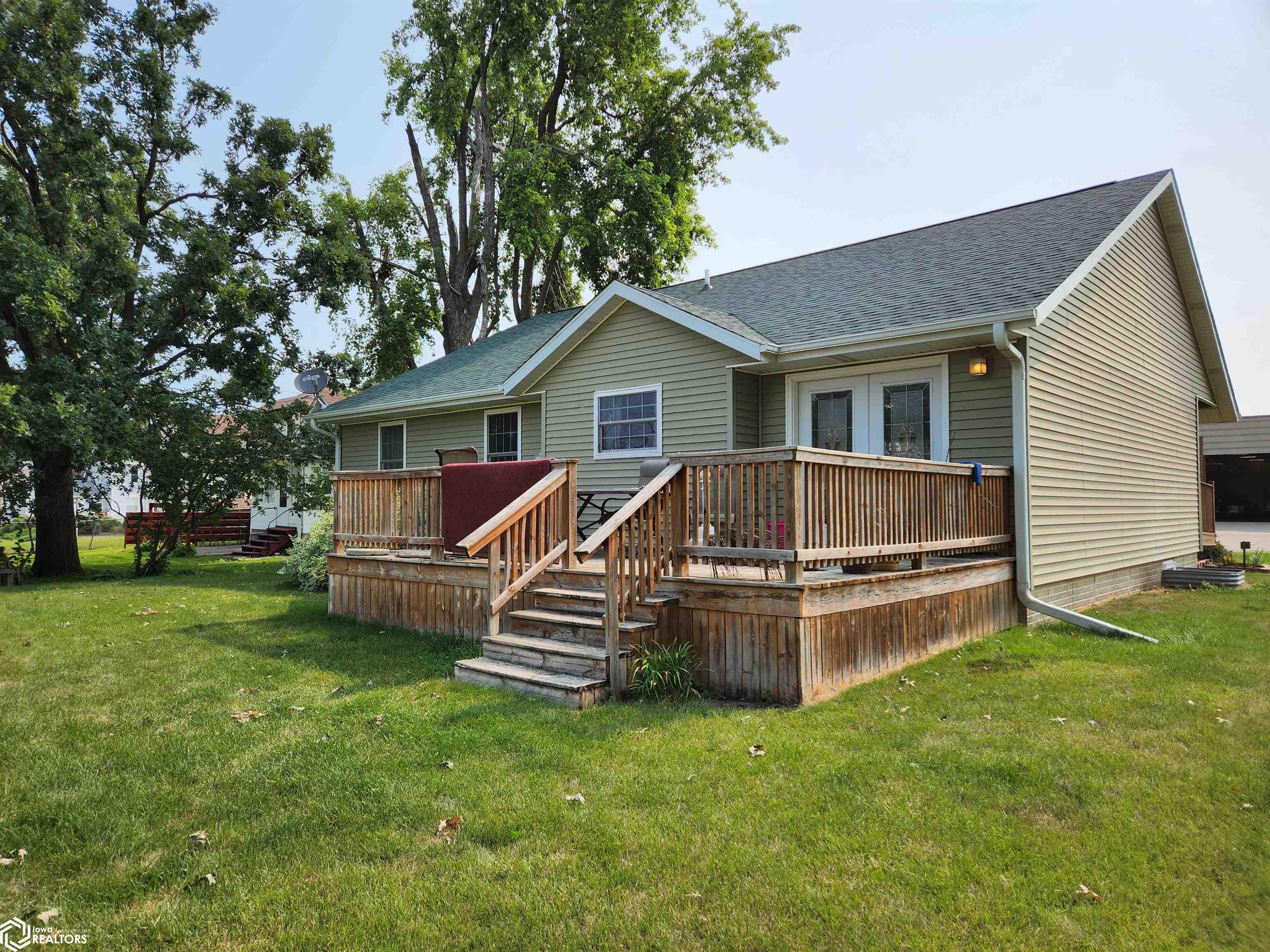 1025 Spring, Grinnell, Iowa 50112, 4 Bedrooms Bedrooms, ,1 BathroomBathrooms,Single Family,For Sale,Spring,6309682