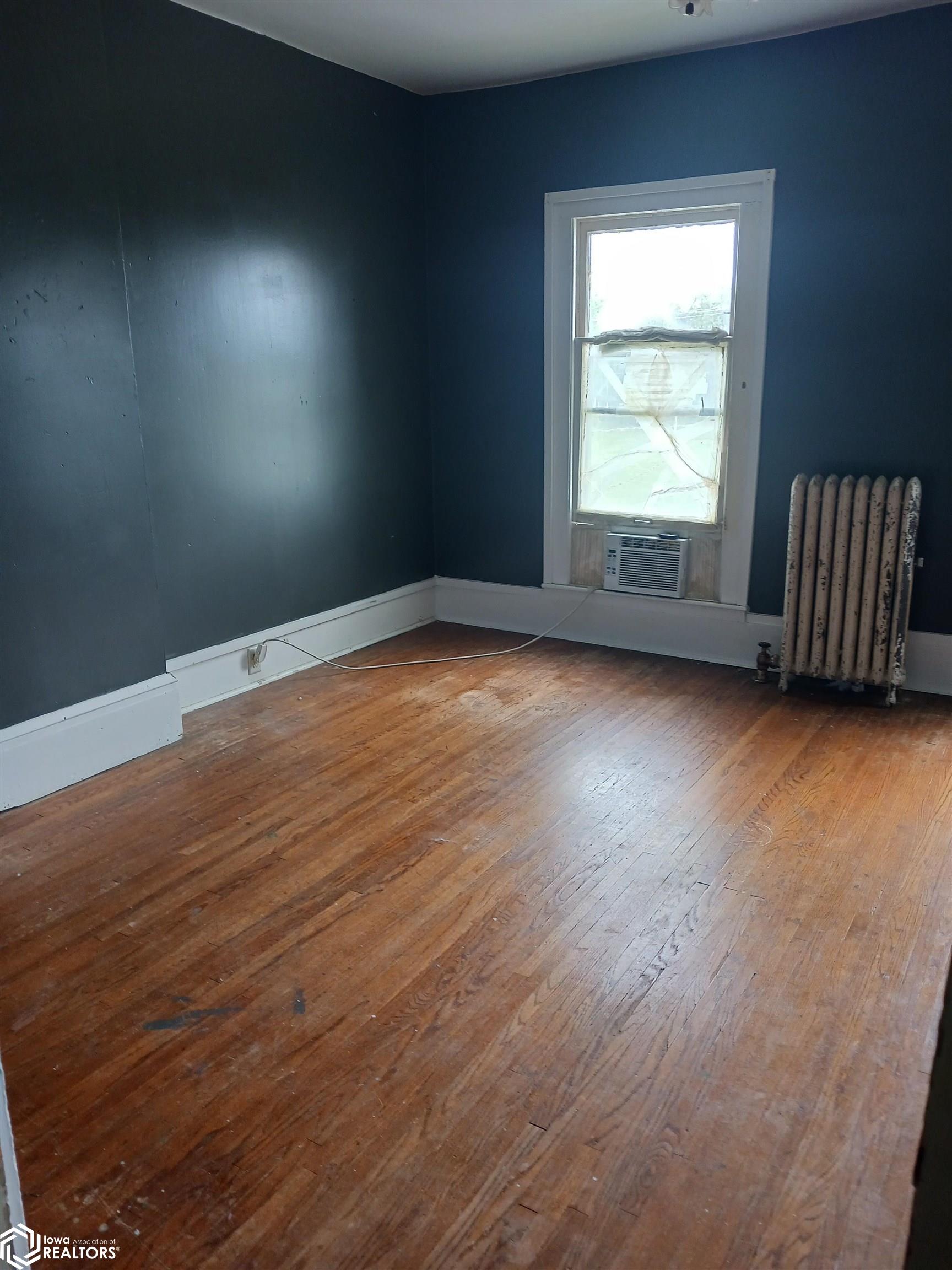502 N Court, Ottumwa, Iowa image 21