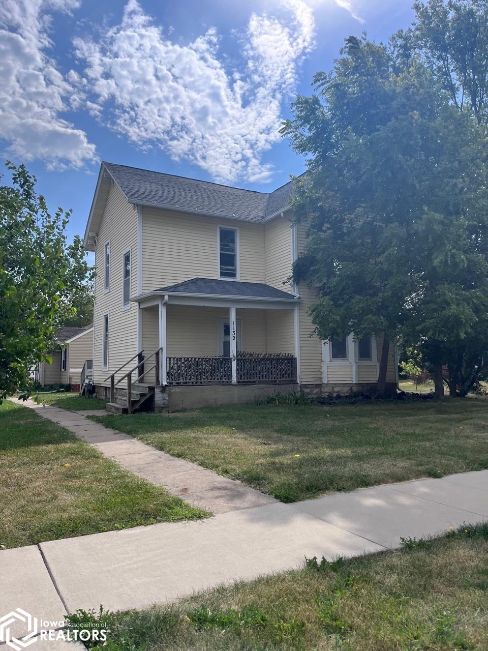 1132 West, Grinnell, Iowa 50112, ,Multi-family (2-4 Units),For Sale,West,6311135