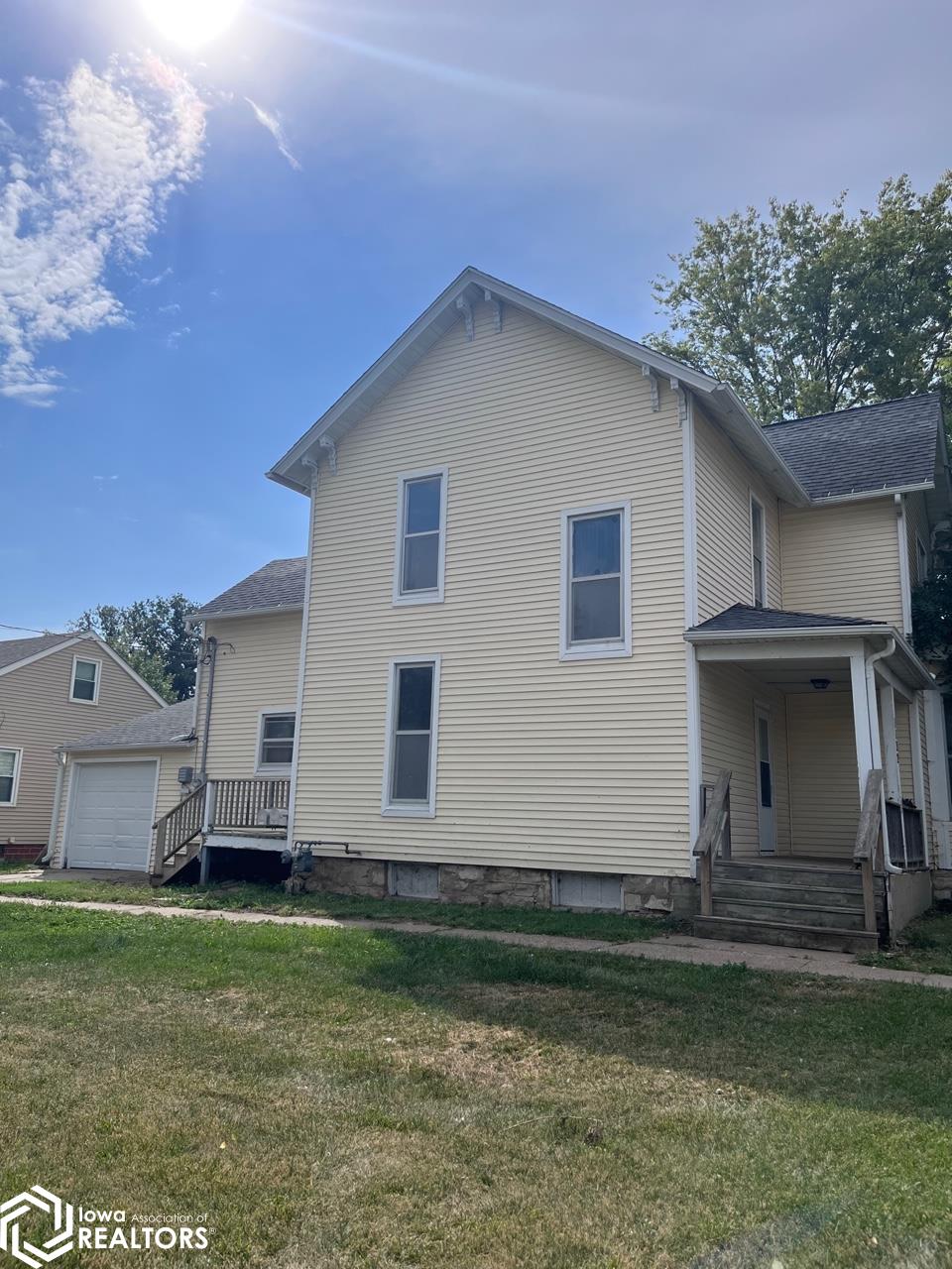 1132 West, Grinnell, Iowa 50112, ,Multi-family (2-4 Units),For Sale,West,6311135