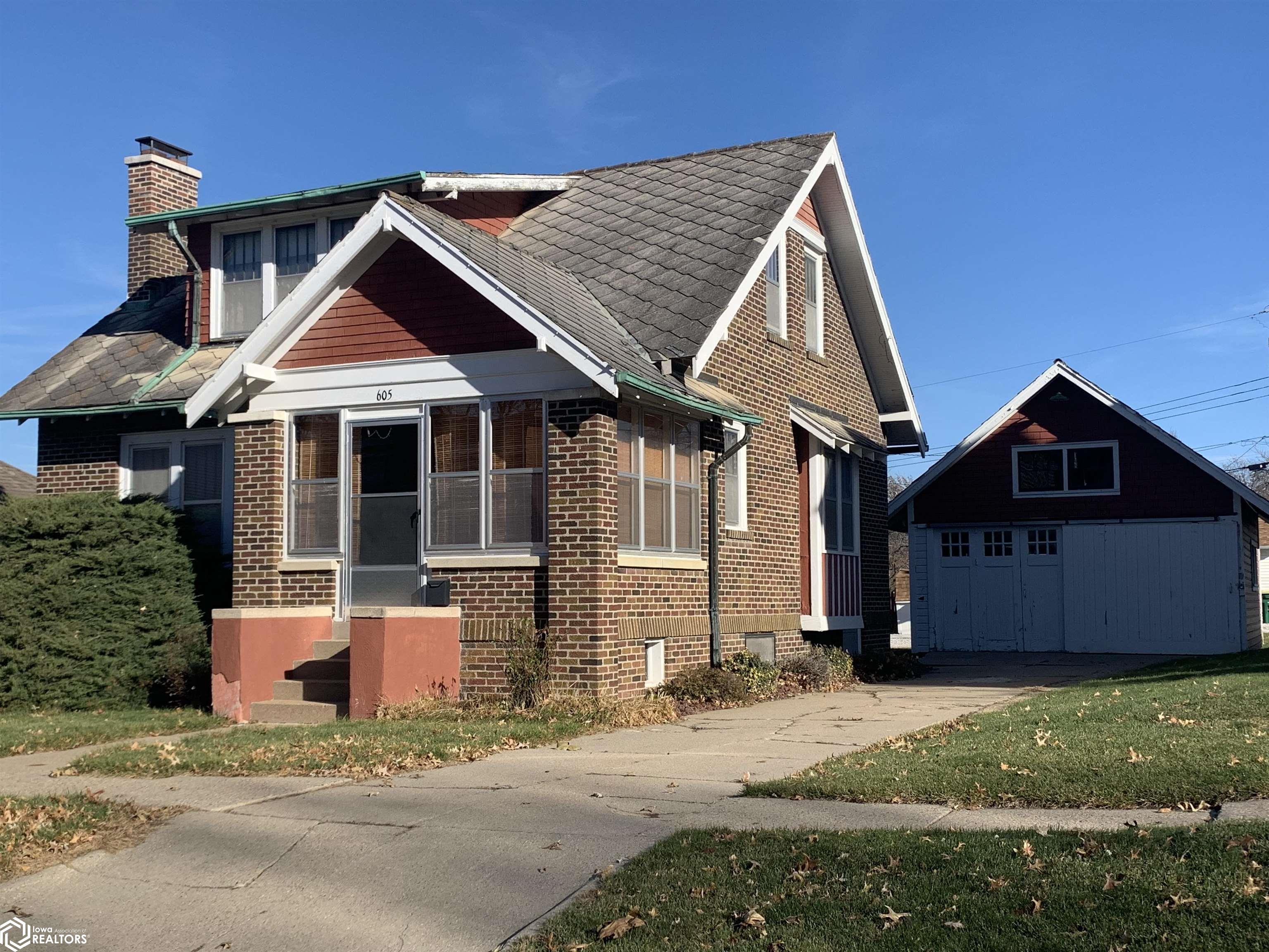 605 N Maple Street, Creston, Iowa image 2