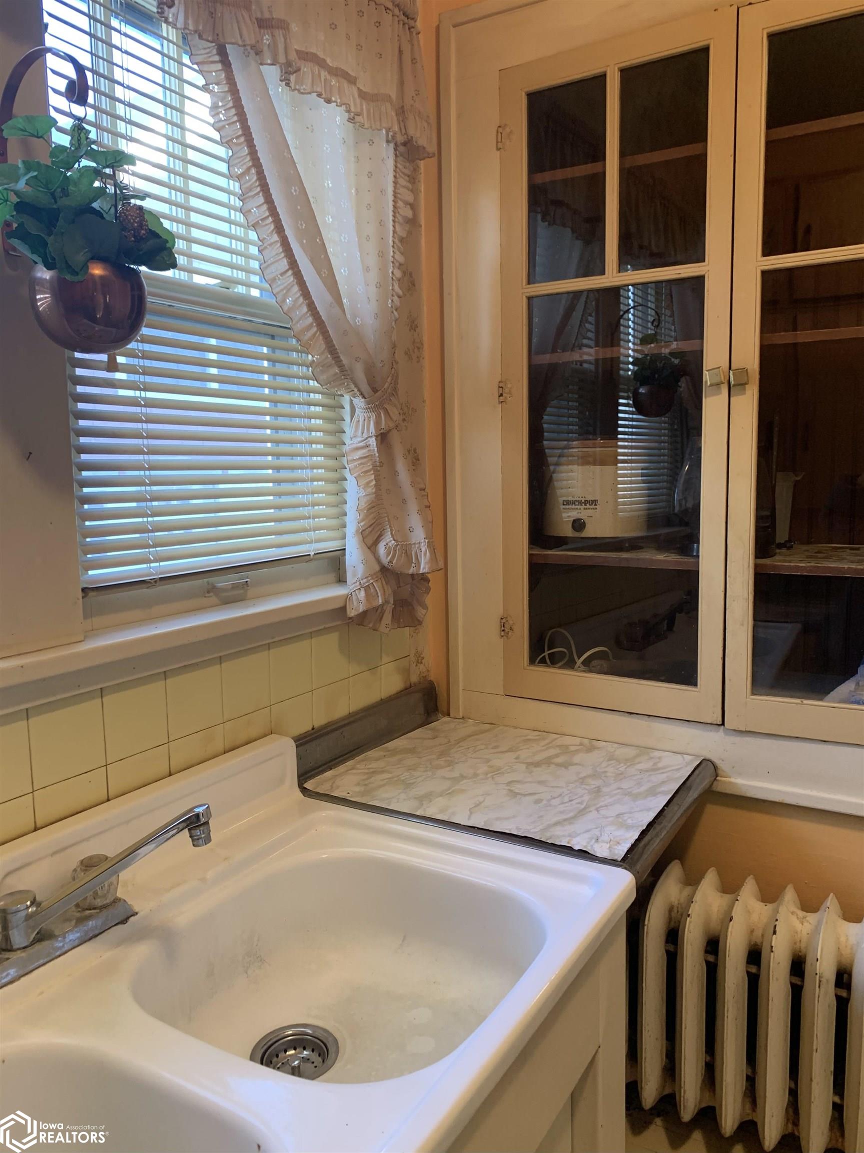 605 N Maple Street, Creston, Iowa image 12
