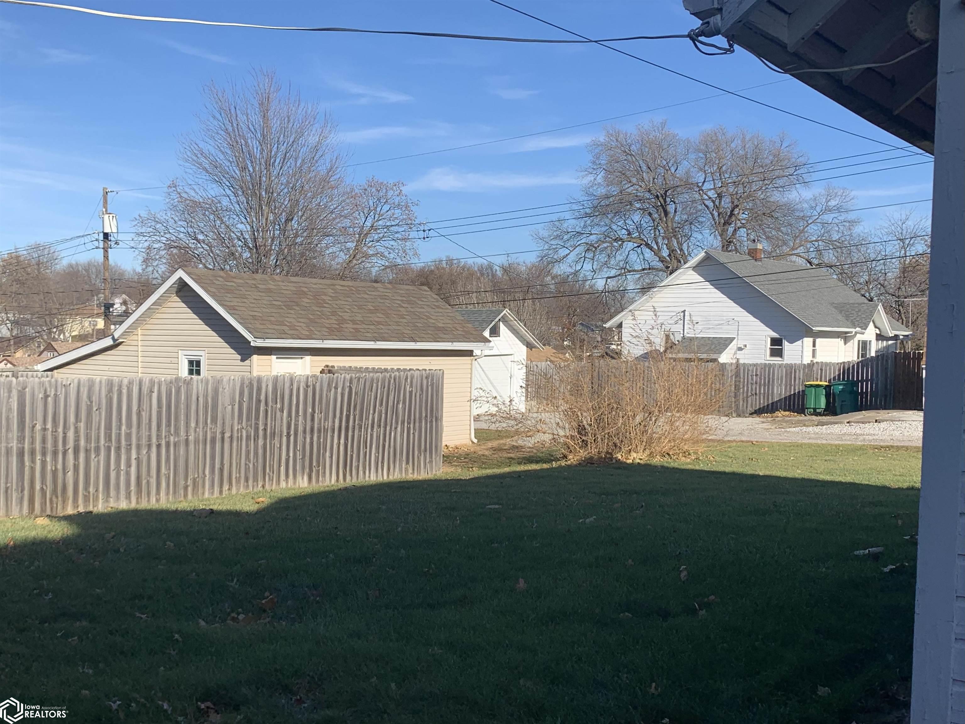 605 N Maple Street, Creston, Iowa image 46