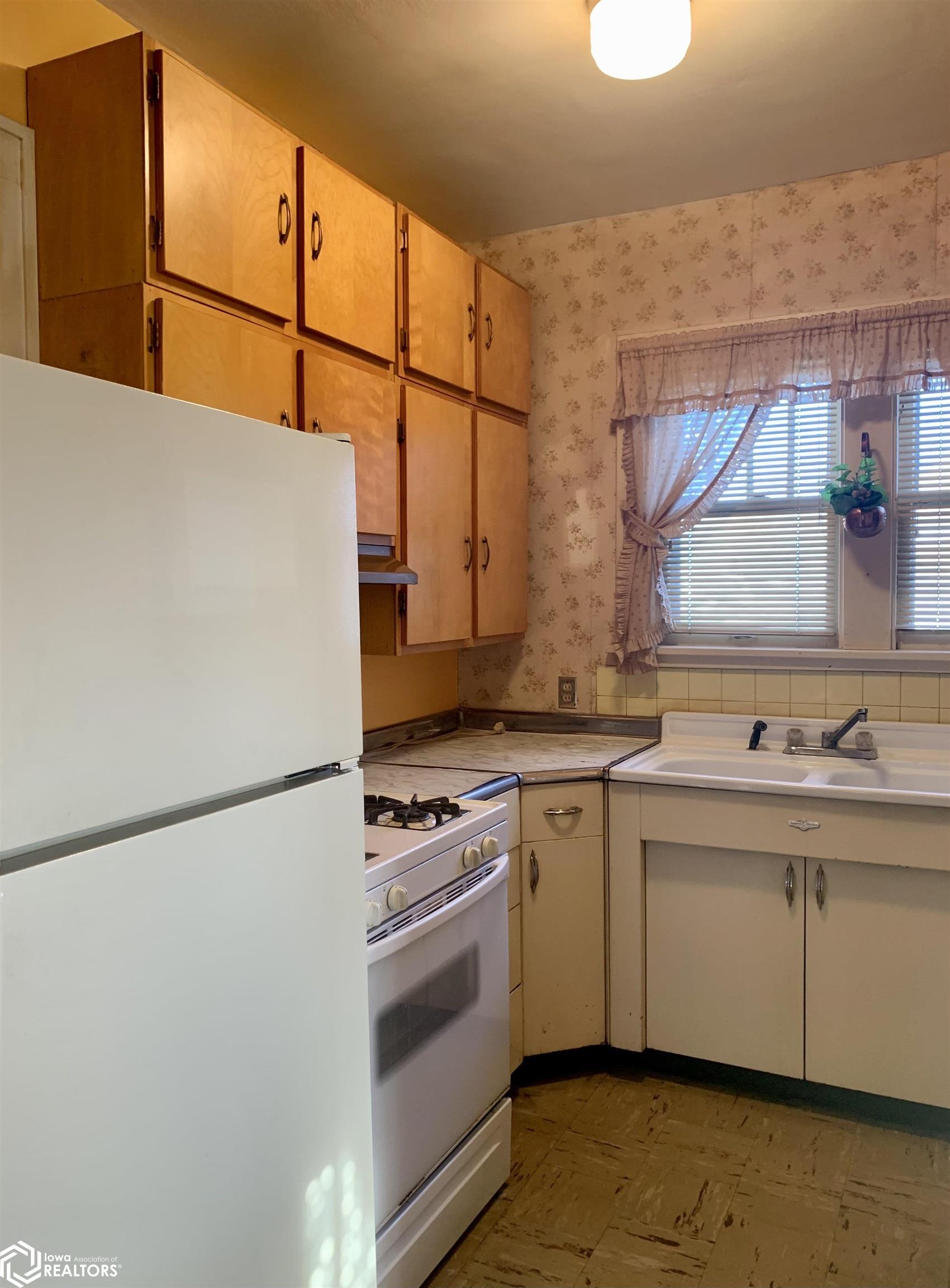 605 N Maple Street, Creston, Iowa image 9