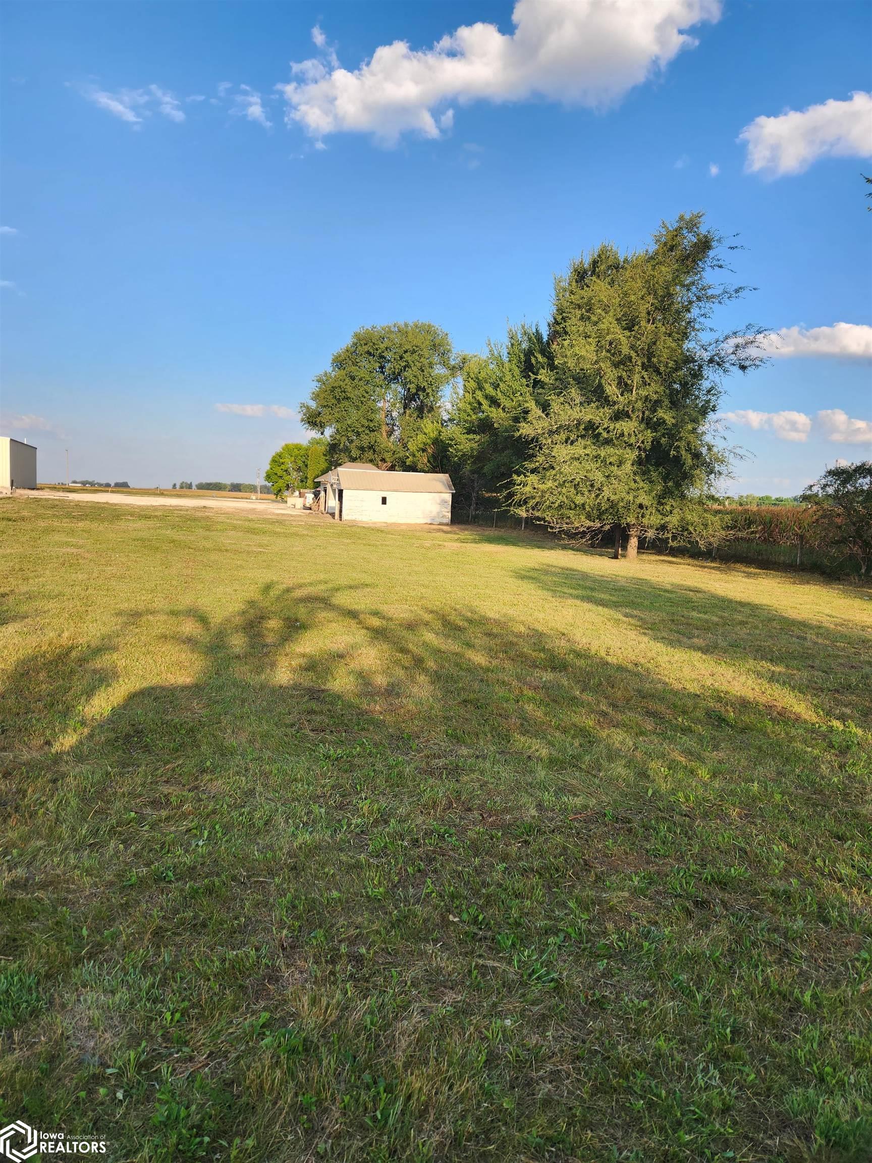 Farm & Home Services Serving Algona Since 1920