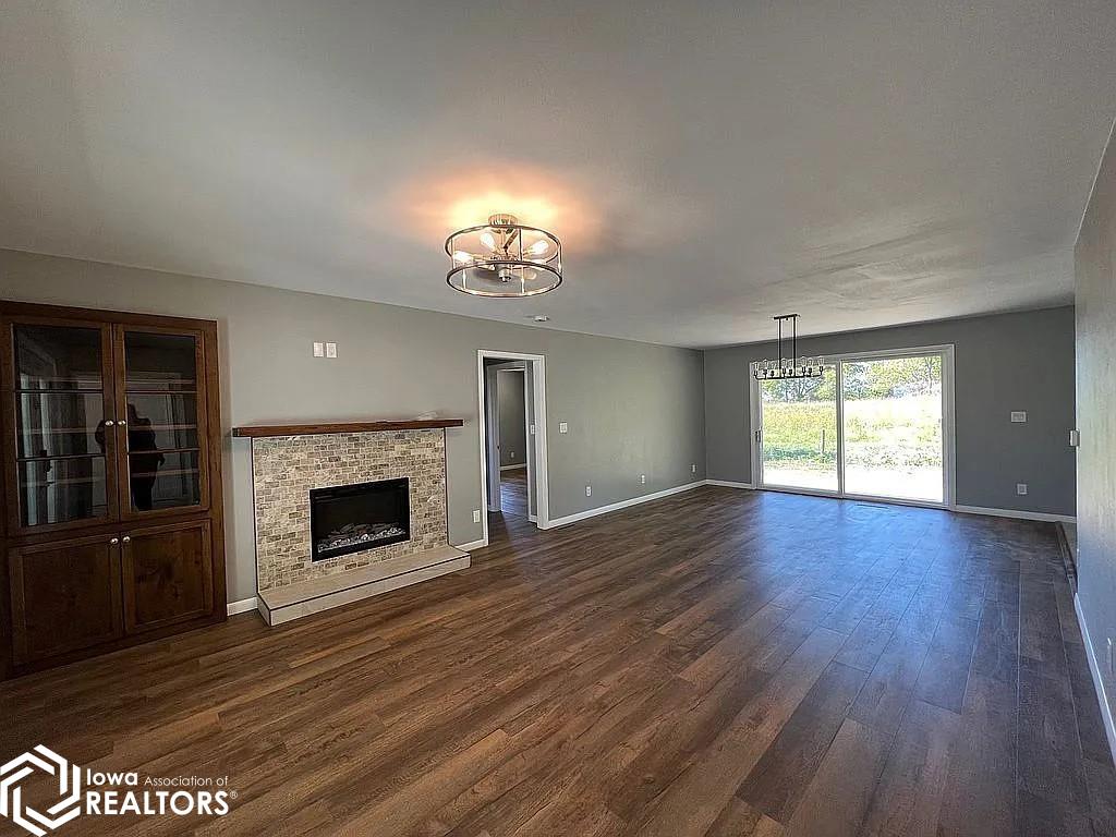 182 Warbler Avenue, Ackley, Iowa image 4