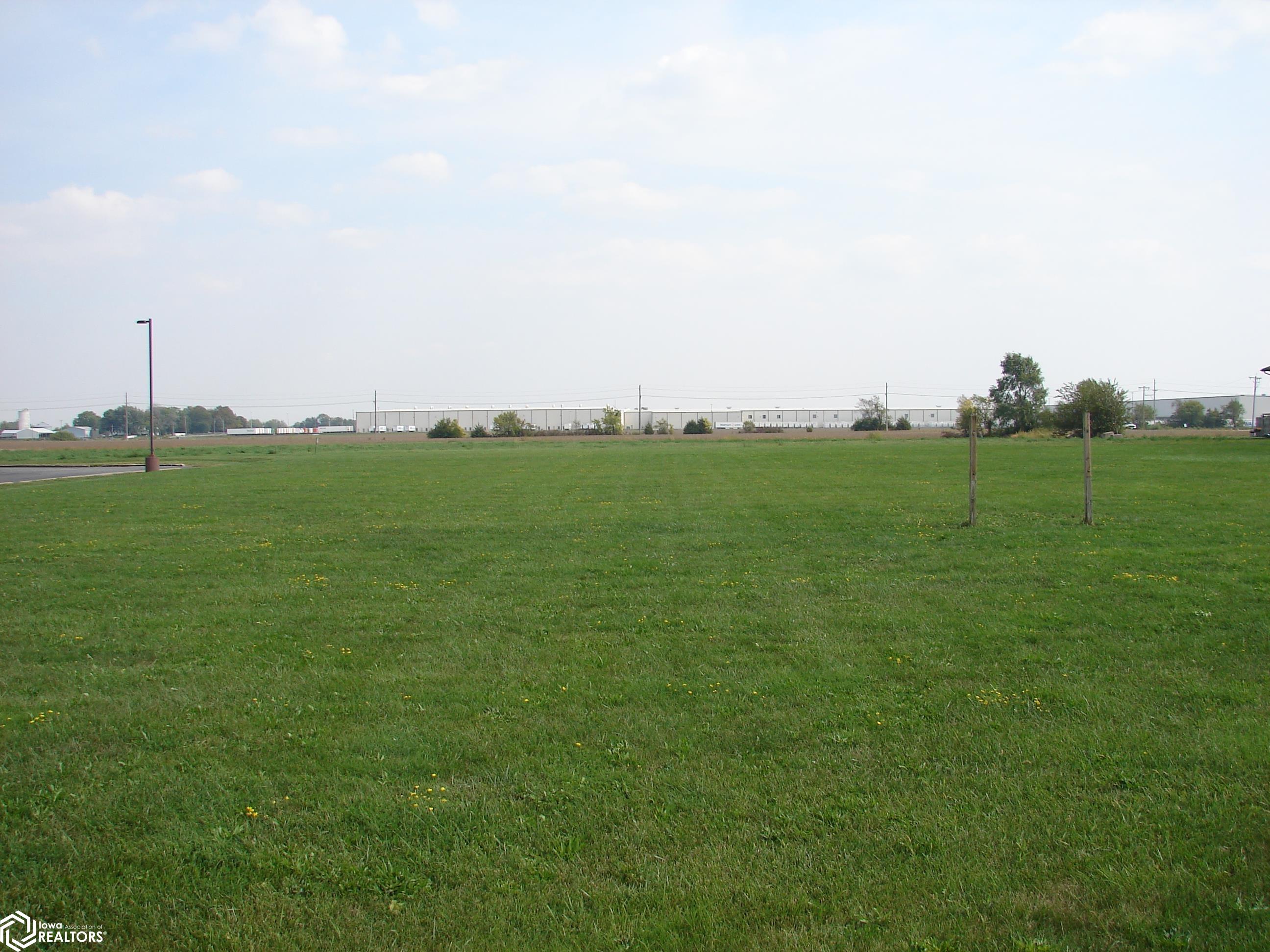 Grand Ave., Mount Pleasant, Iowa image 3
