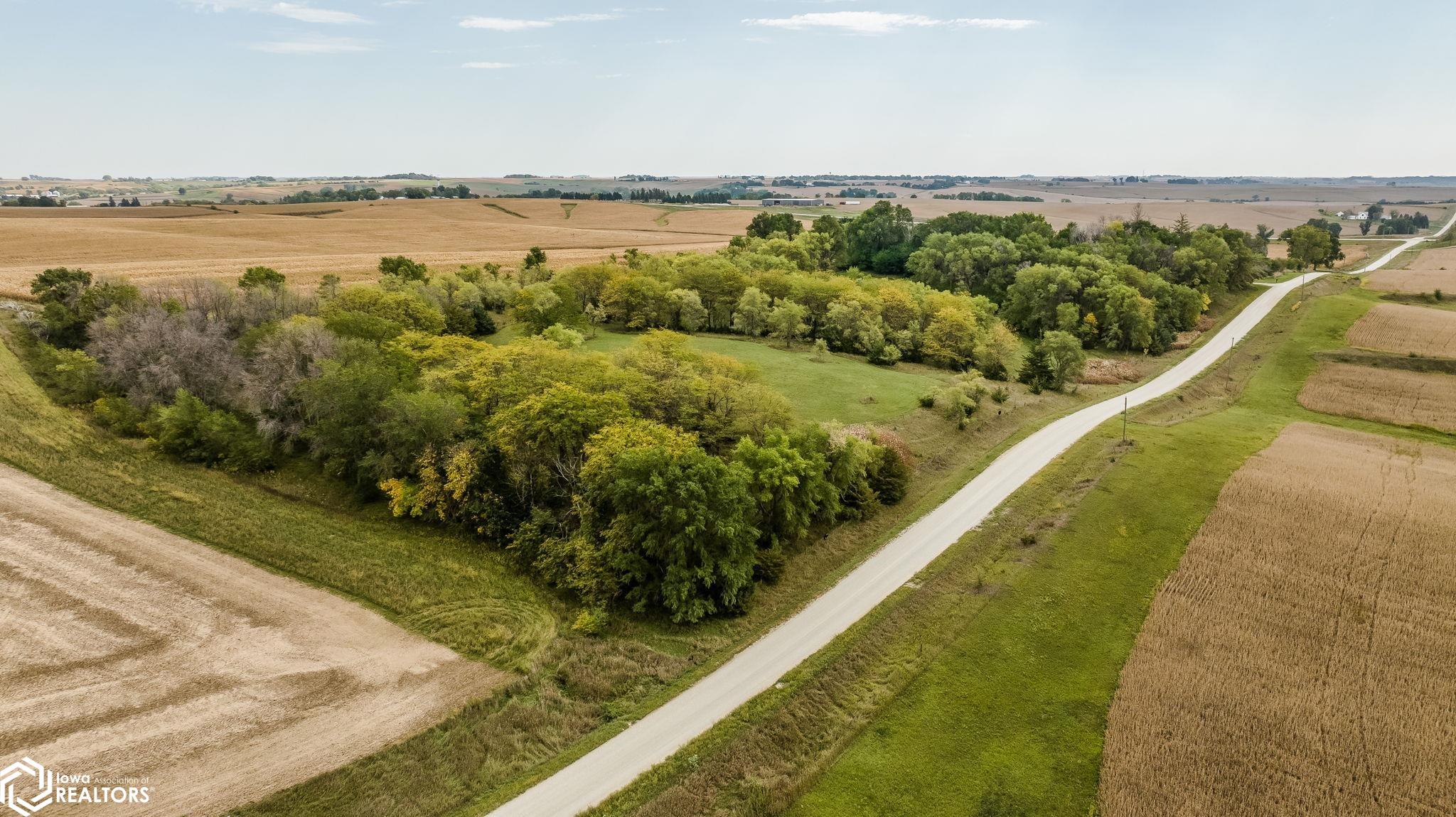 2566 Yellowwood Road, Kimballton, Iowa image 2