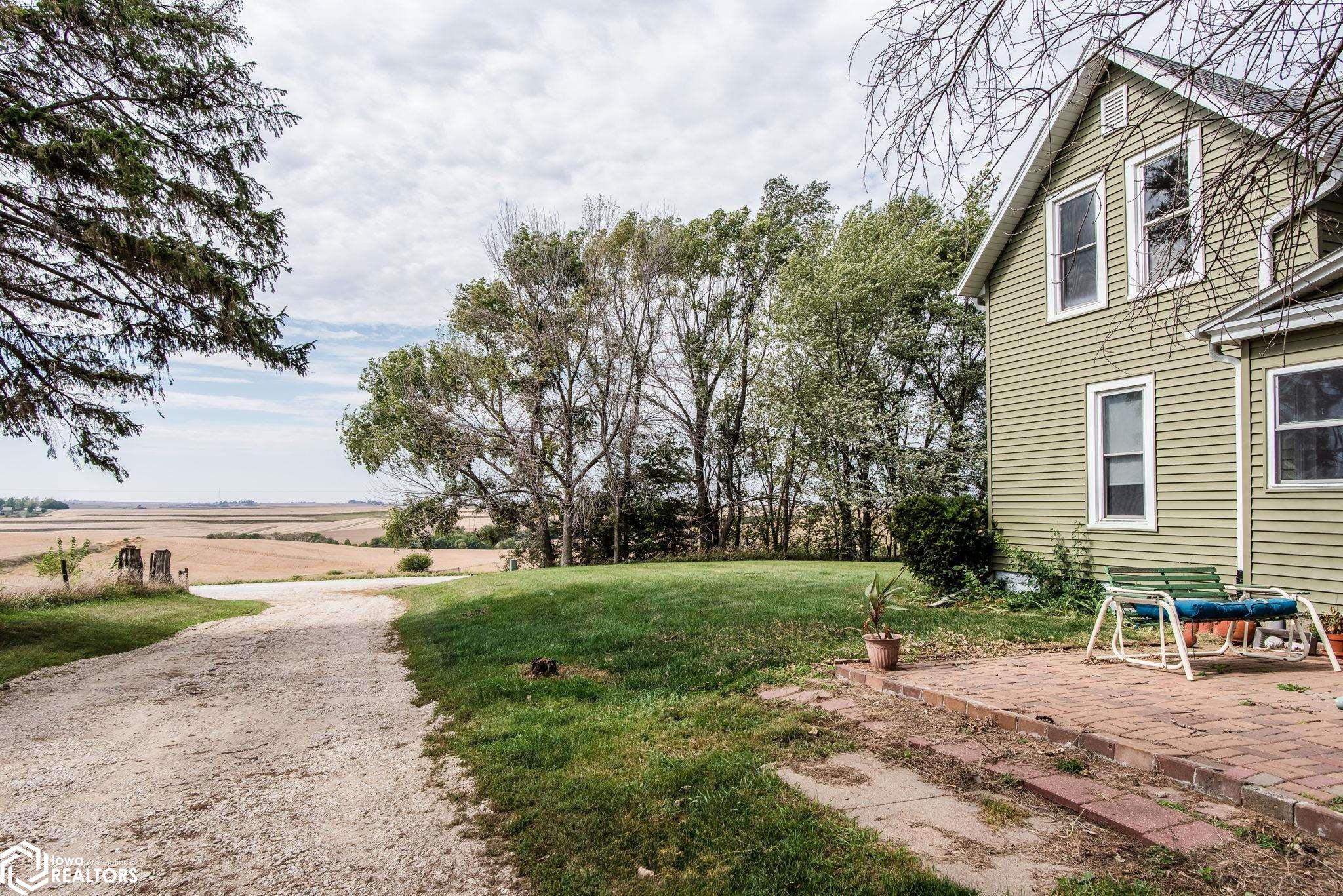 2566 Yellowwood Road, Kimballton, Iowa image 23