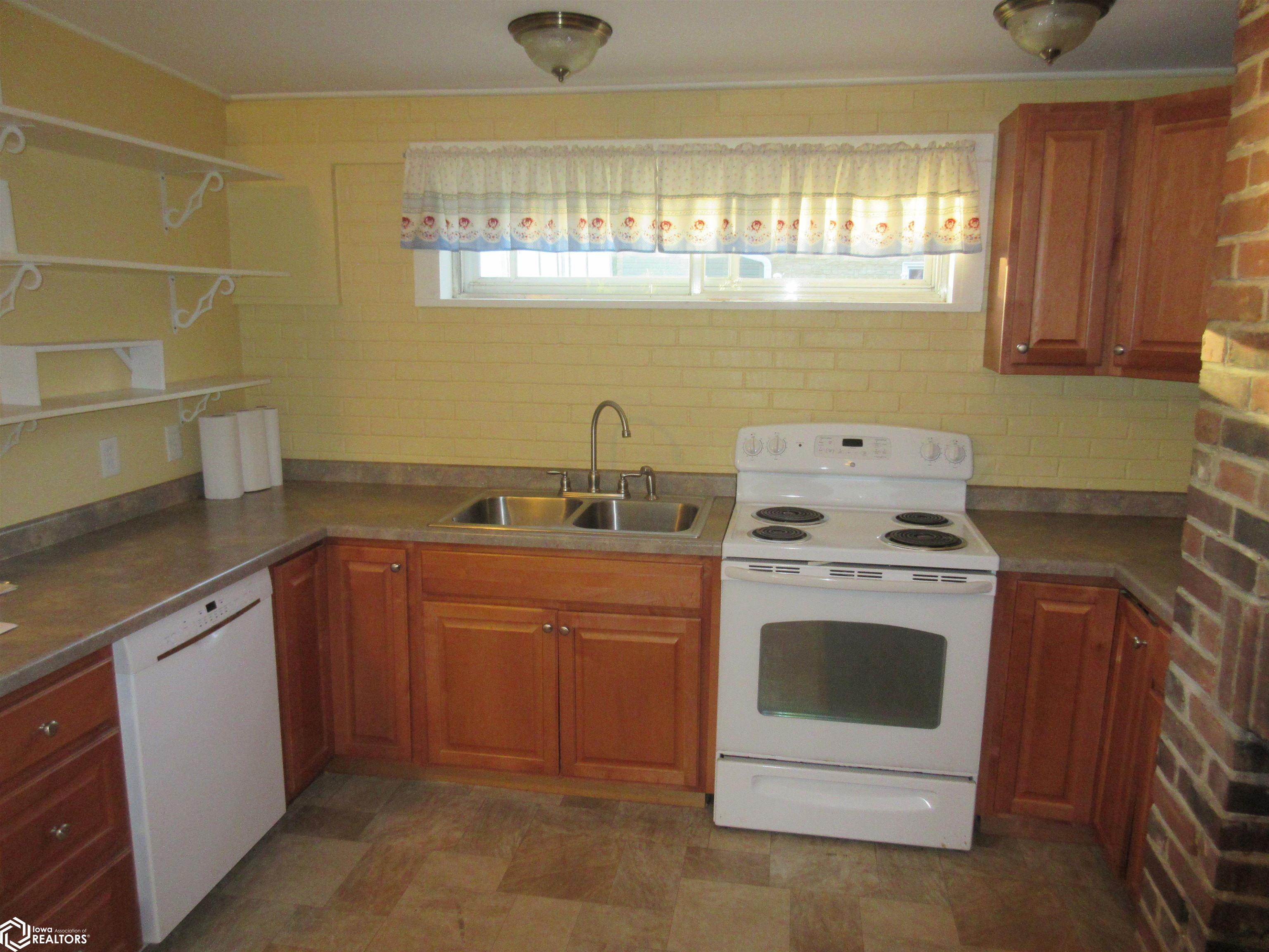 425 Jackson Street, Warsaw, Illinois image 12