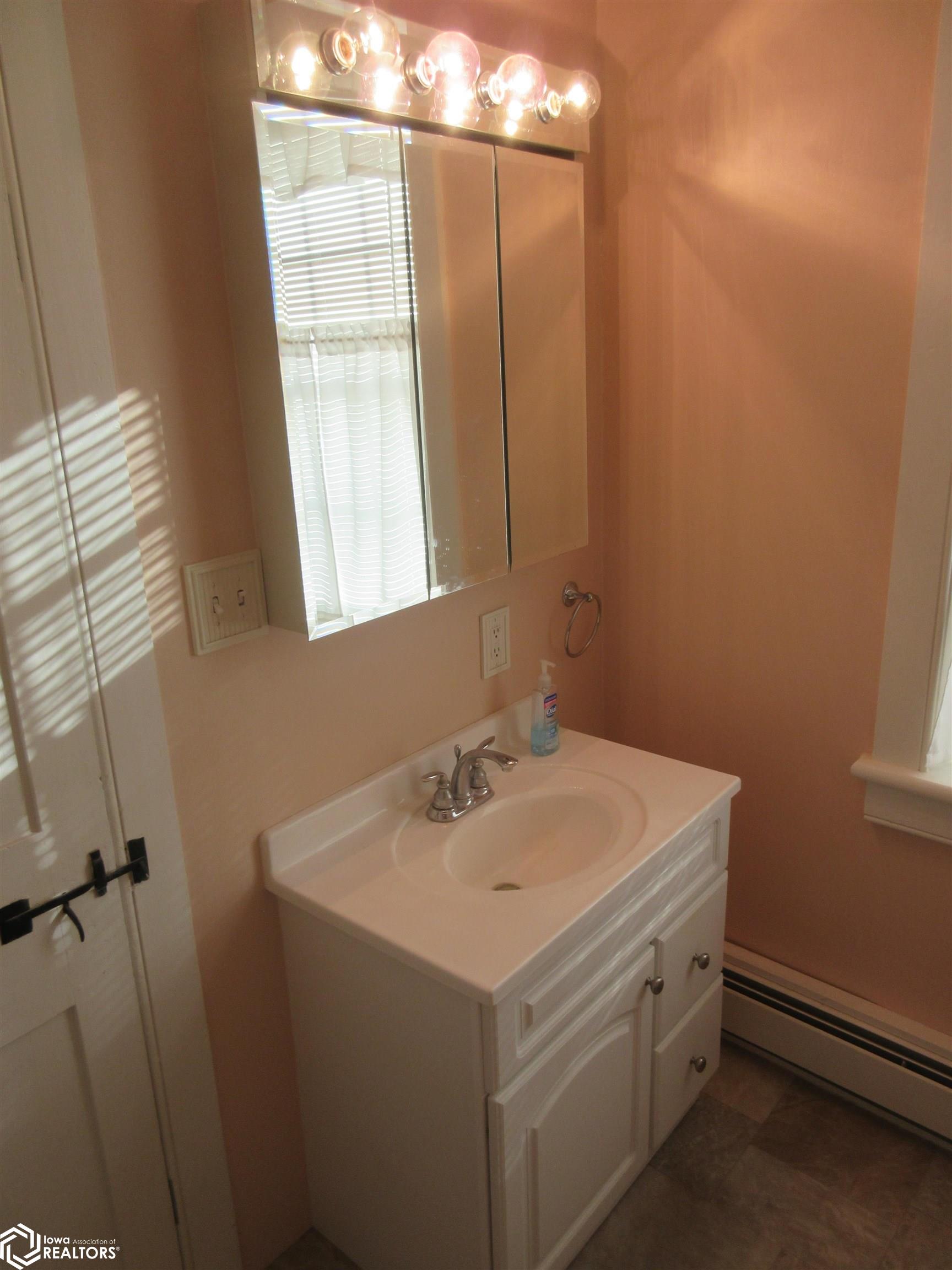 425 Jackson Street, Warsaw, Illinois image 16