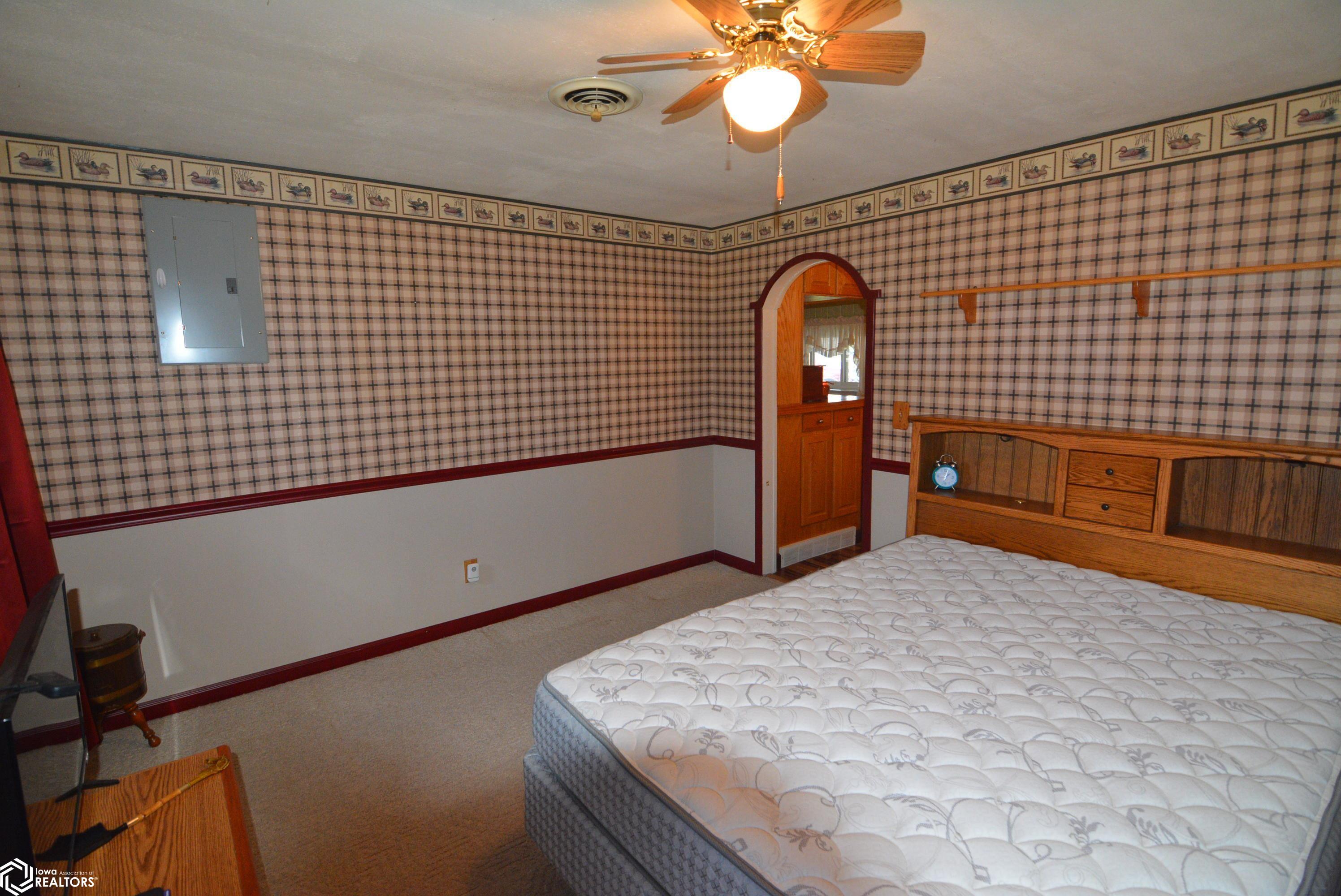 718 Hamilton, Grinnell, Iowa 50112, 3 Bedrooms Bedrooms, ,1 BathroomBathrooms,Single Family,For Sale,Hamilton,6312455