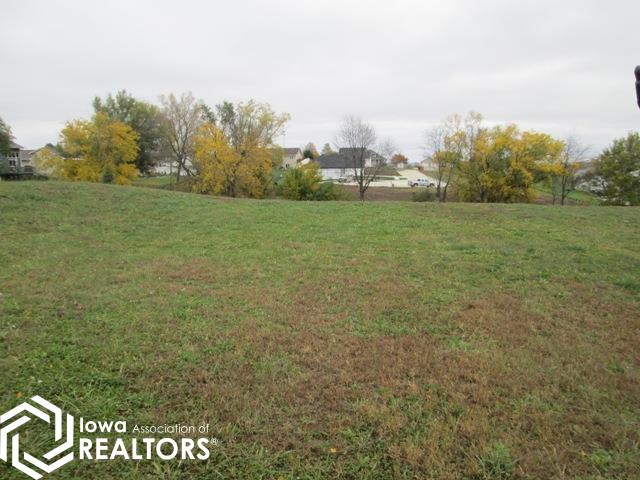 2004 Southern View Drive, Atlantic, Iowa image 1