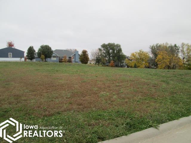 2004 Southern View Drive, Atlantic, Iowa image 3