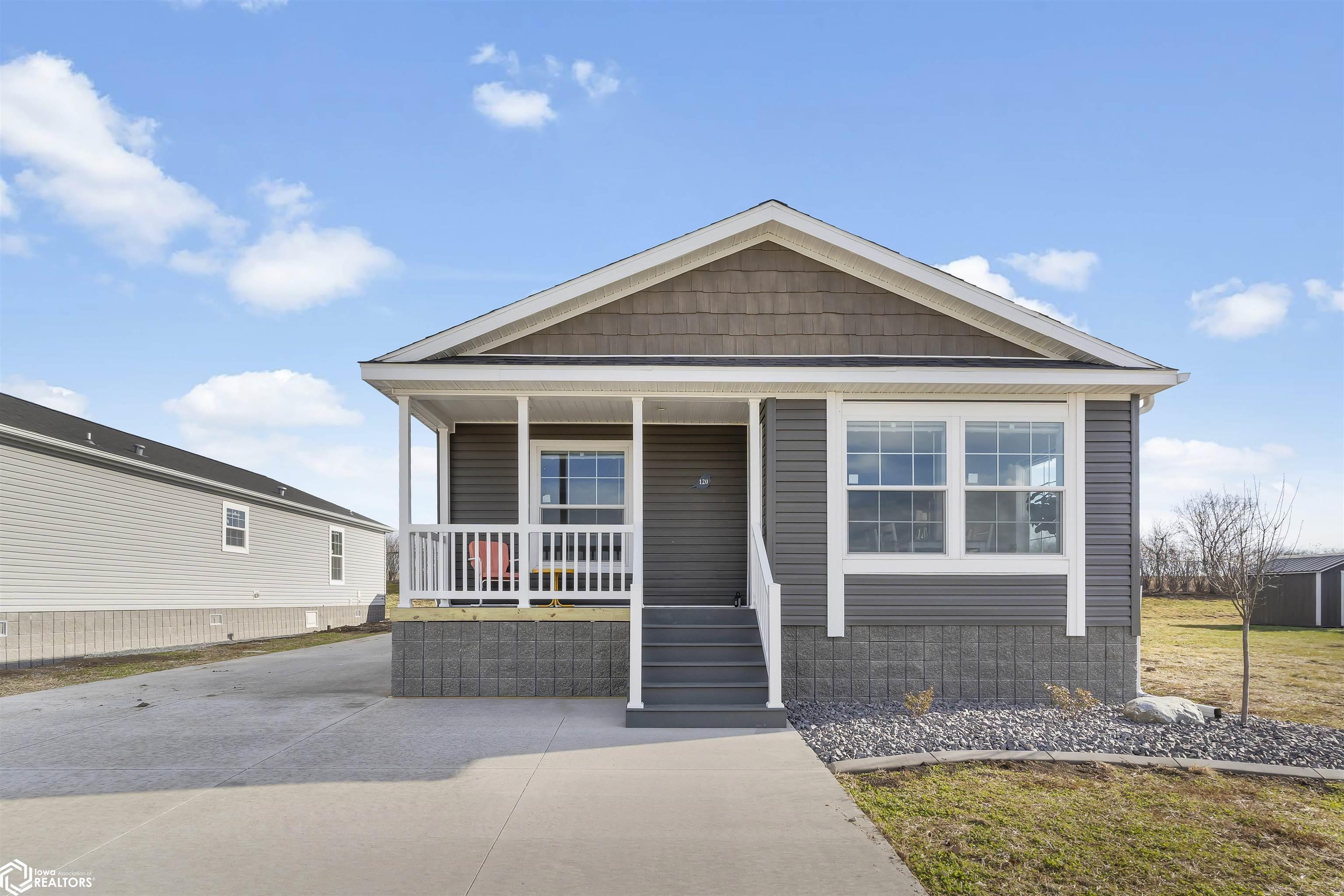 1500 E Linden #120 Drive #120, Mount Pleasant, Iowa image 1