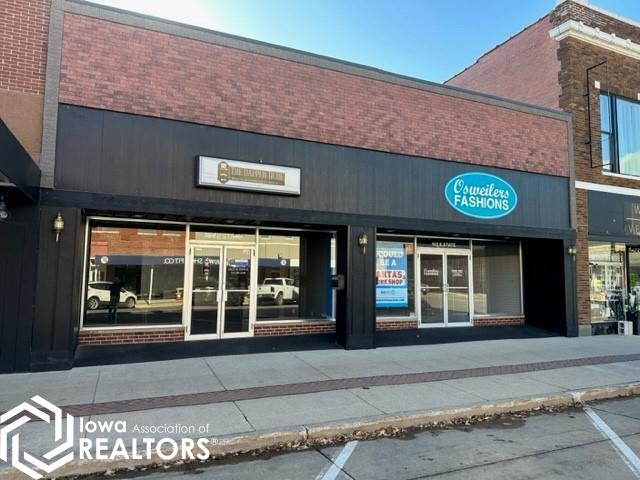 104 State, Algona, Iowa 50511, ,Commercial (5+ Units),For Sale,State,6313254
