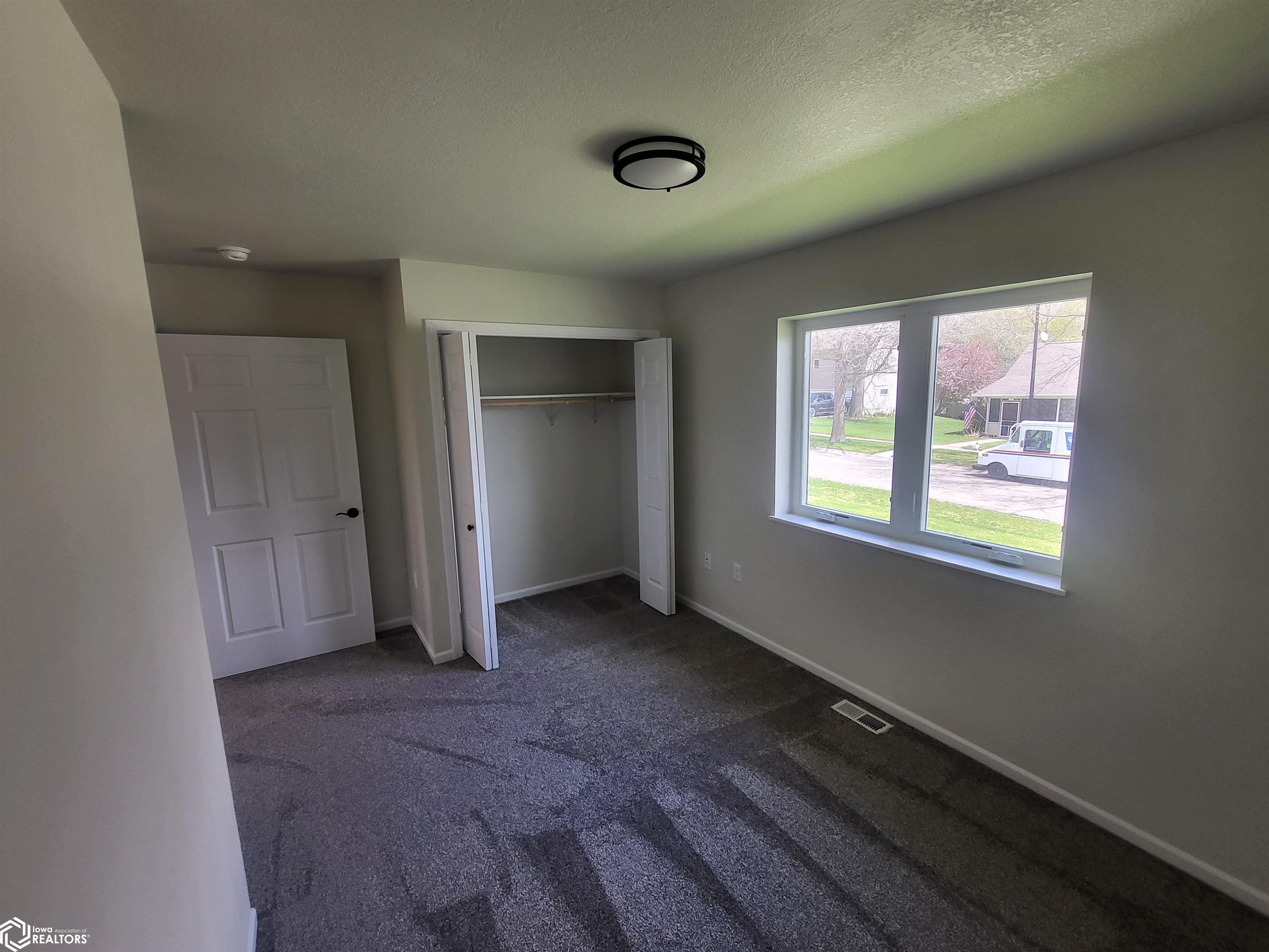 704 7th Ave, Coon Rapids, Iowa image 9