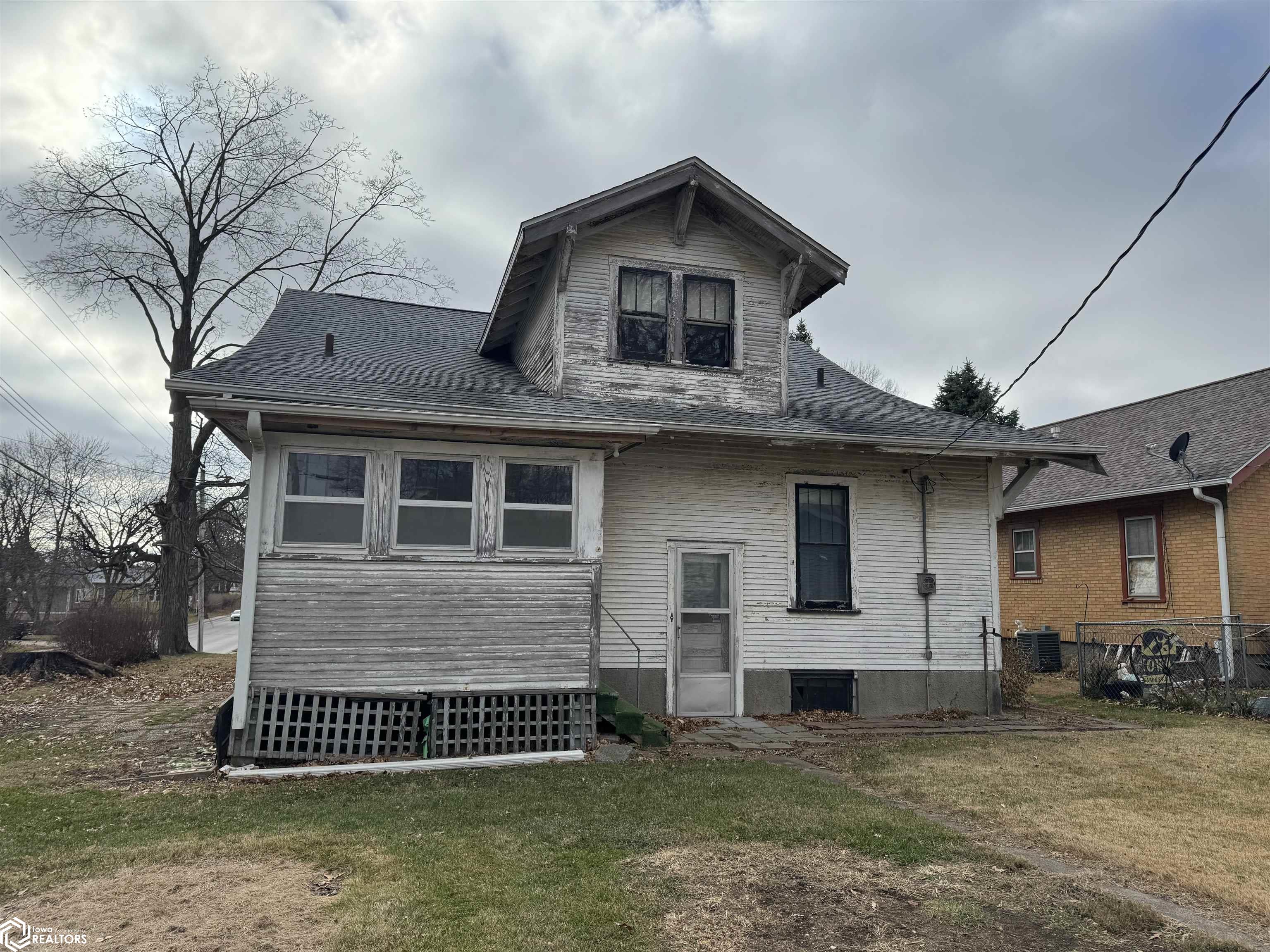 434 E Glasgow Street, West Burlington, IA Ruhl&Ruhl