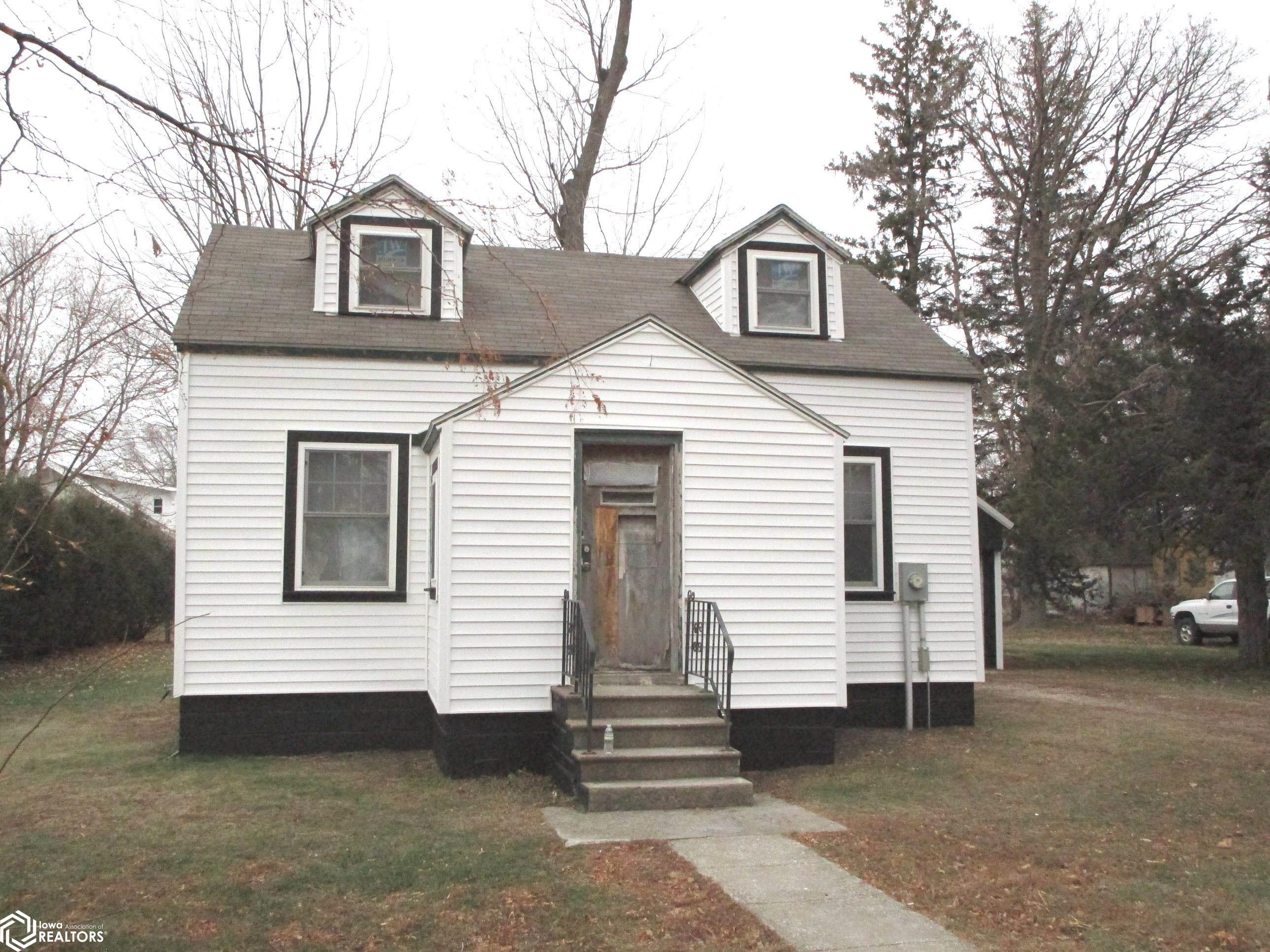 403 7th St, Bode, Iowa 50519, 2 Bedrooms Bedrooms, ,1 BathroomBathrooms,Single Family,For Sale,7th St,6313645