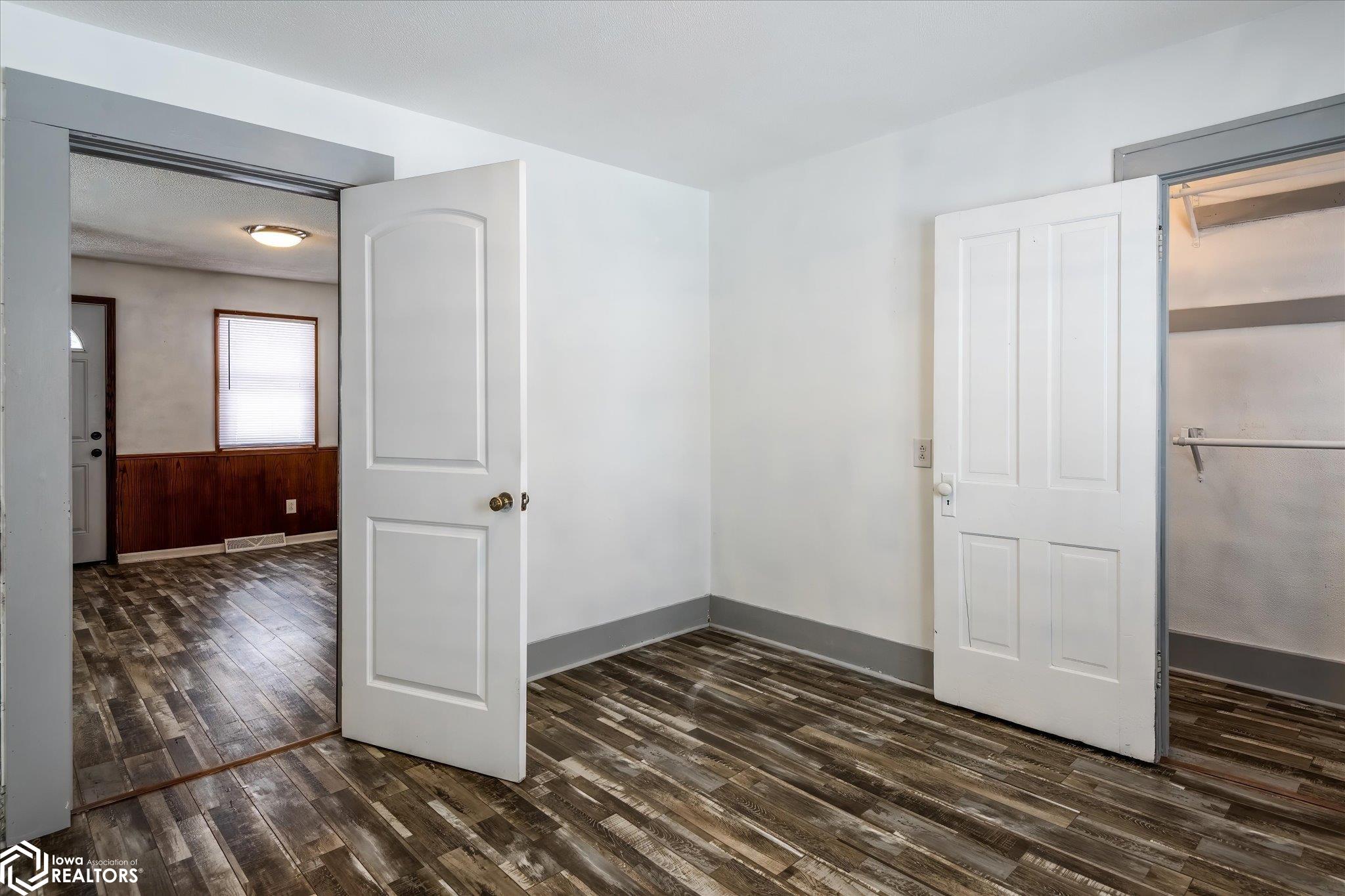 819 N Main Street, Stuart, Iowa image 34