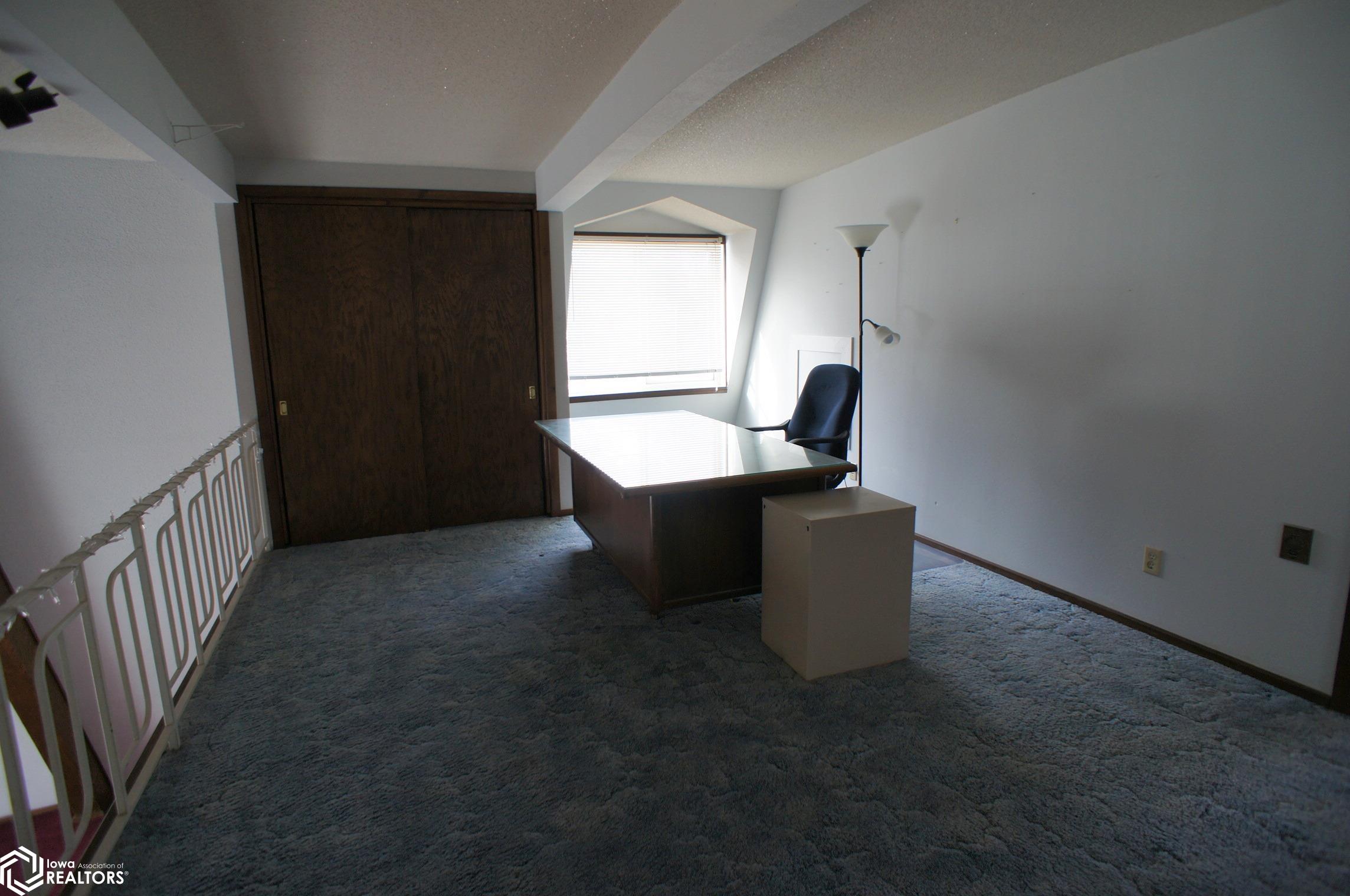 901 Beach Street, Webster City, Iowa image 27
