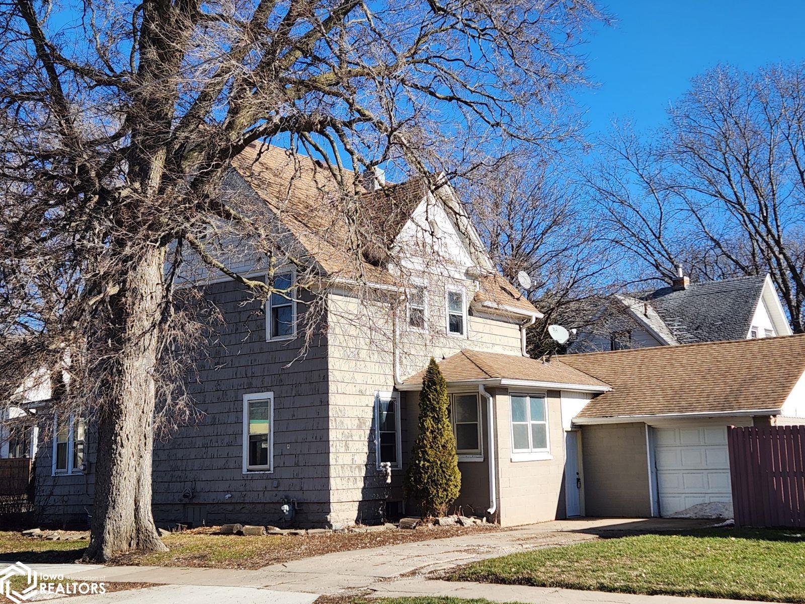 423 6th, Mason City, Iowa 50401, 3 Bedrooms Bedrooms, ,1 BathroomBathrooms,Single Family,For Sale,6th,6314365