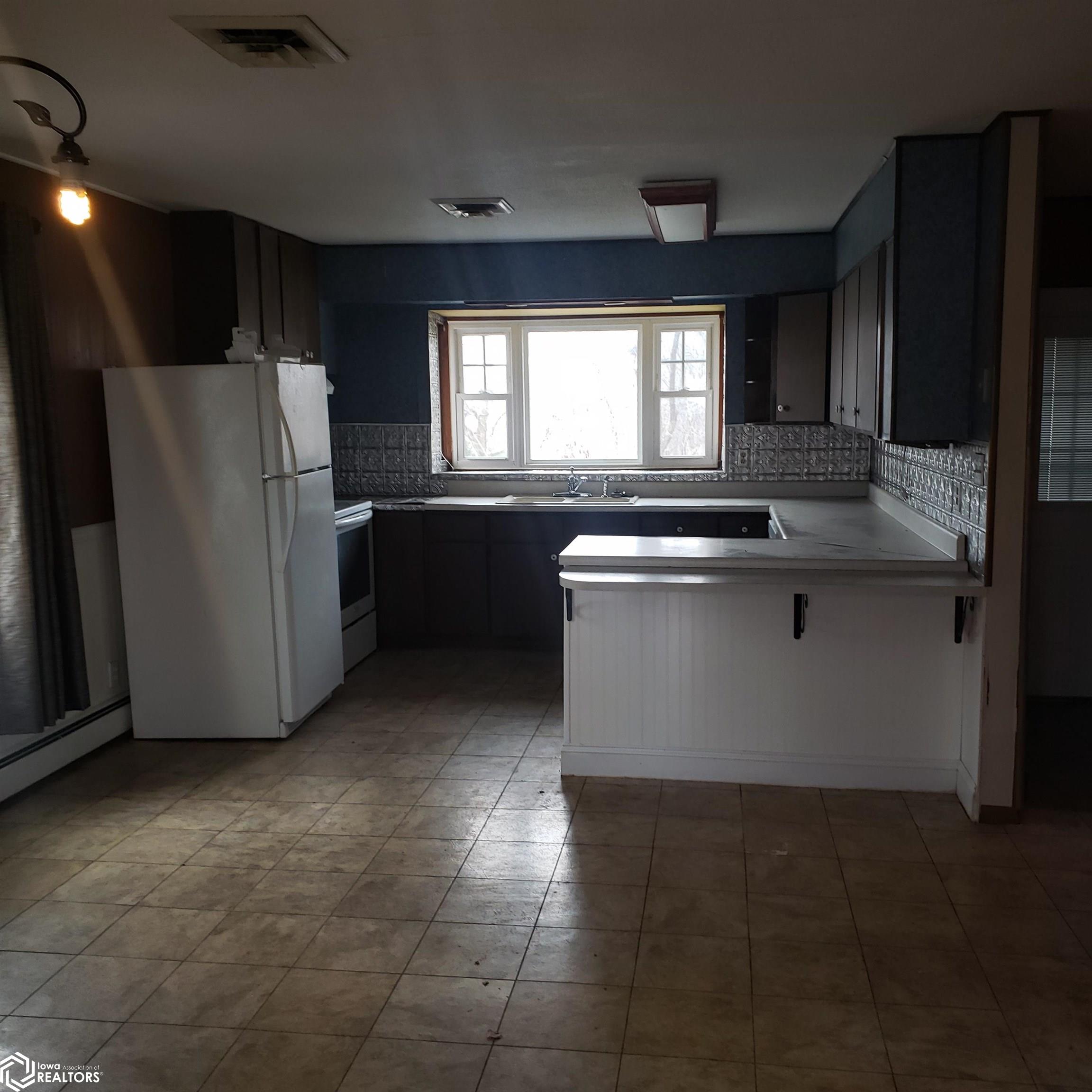 680 Warsaw Street, Nauvoo, Illinois image 3
