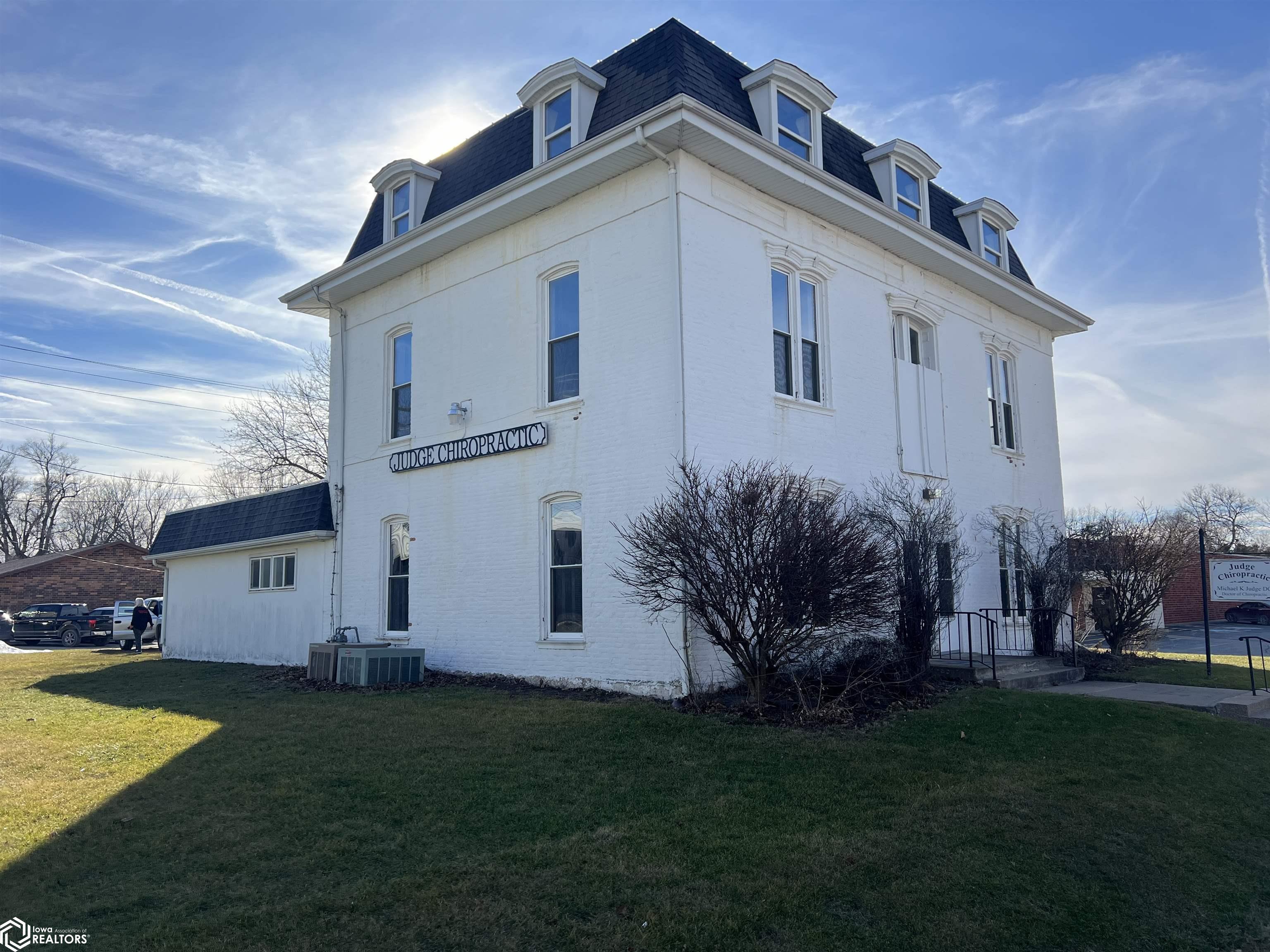 22 Washington Avenue, Albia, Iowa image 2