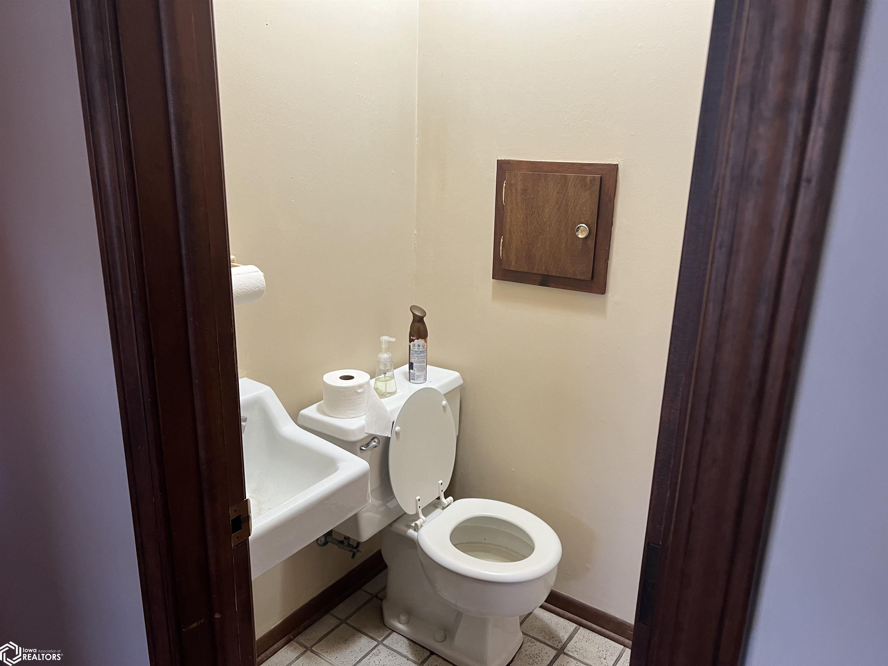 22 Washington Avenue, Albia, Iowa image 10