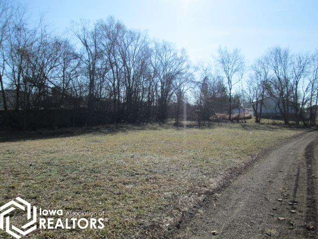 1110 W Roland, Chariton, Iowa image 2