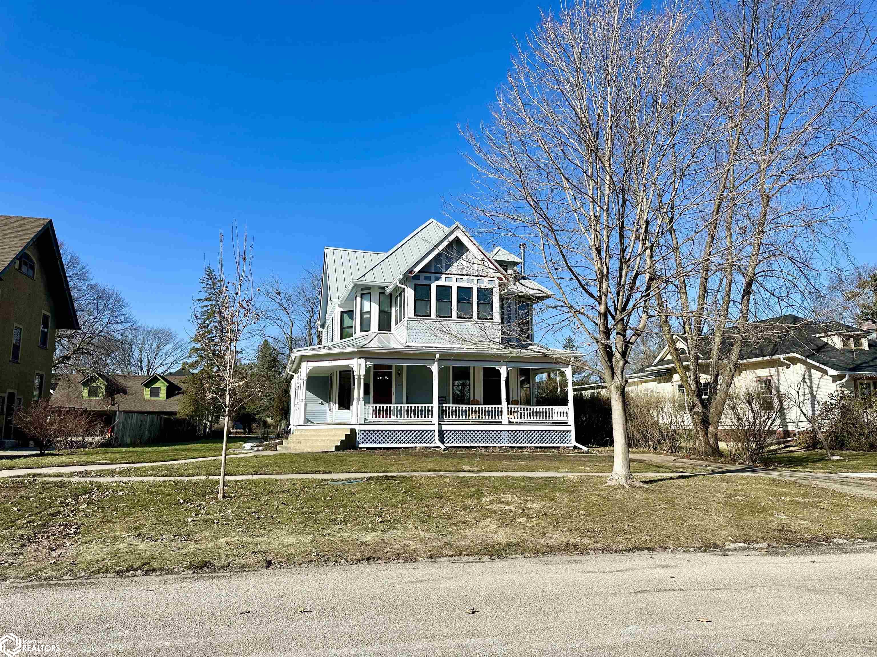 1421 Broad, Grinnell, Iowa 50112, 4 Bedrooms Bedrooms, ,2 BathroomsBathrooms,Single Family,For Sale,Broad,6314711