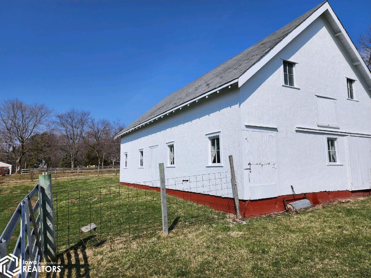 1153 Valley Drive, Centerville, Iowa image 7