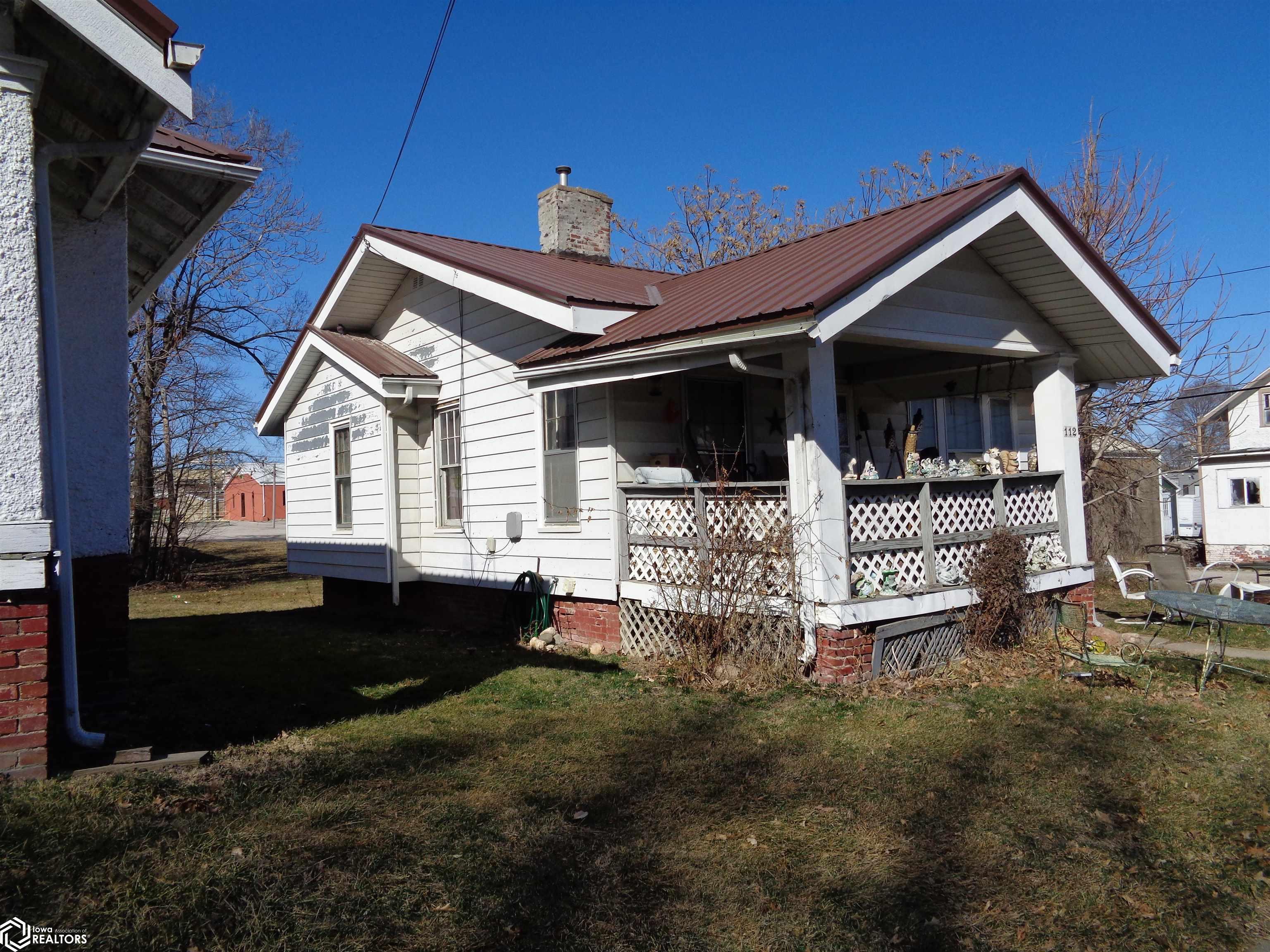 112 N 15th Street, Centerville, Iowa image 1
