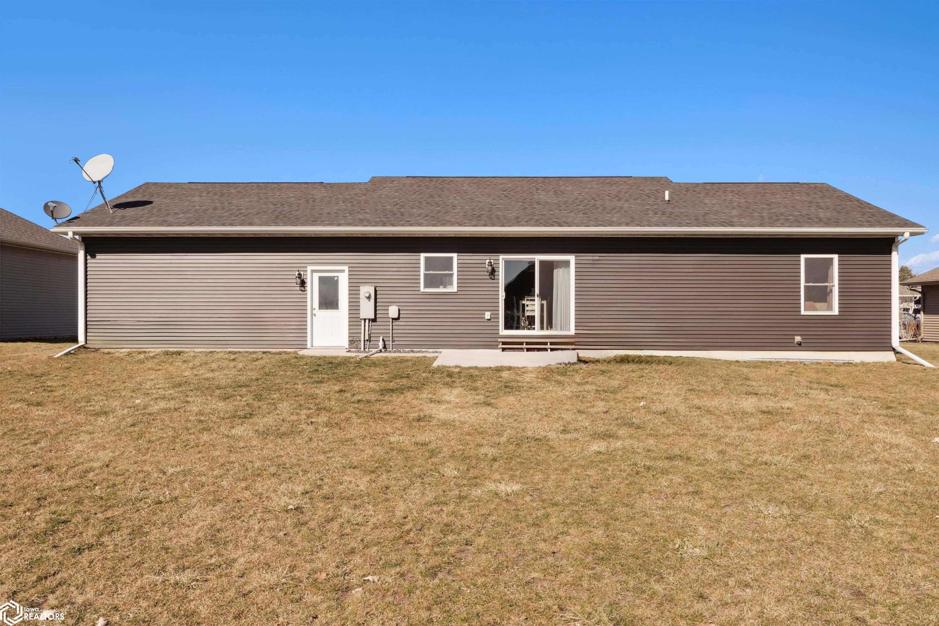 301 Laci Dru Drive, Mediapolis, Iowa image 16