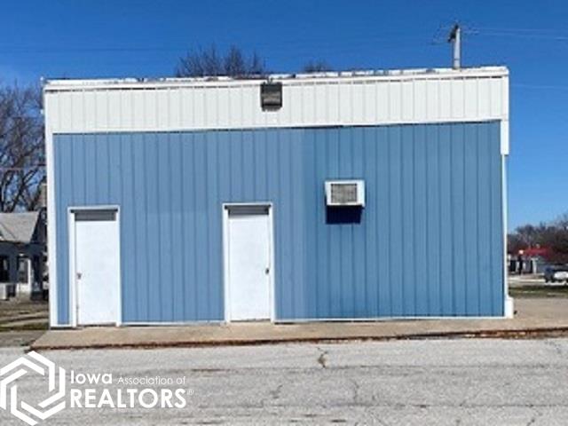 503 Broadway, Red Oak, Iowa 51566, ,Commercial (5+ Units),For Sale,Broadway,6315512