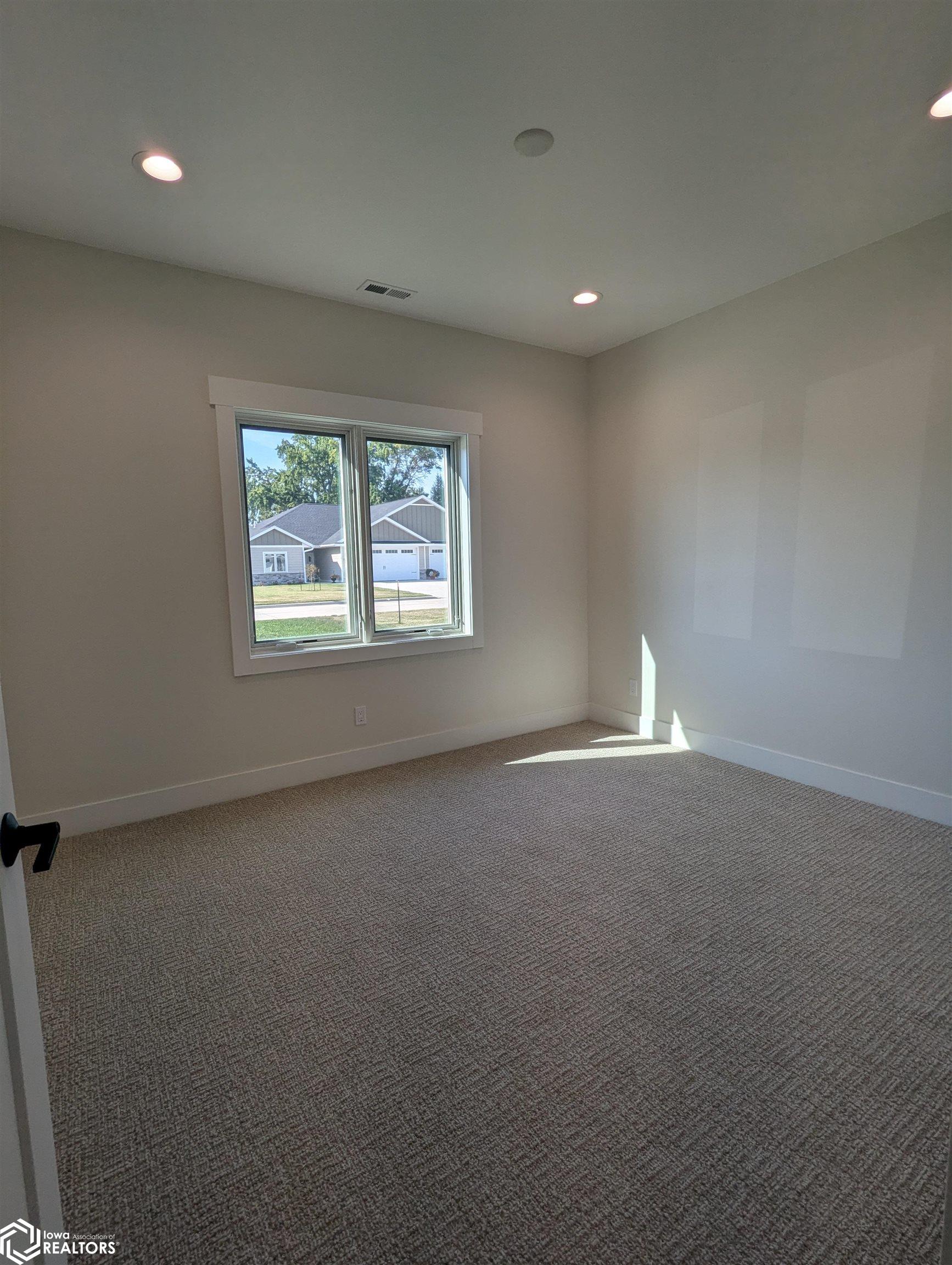 1507 Creekside Drive, Humboldt, Iowa image 10
