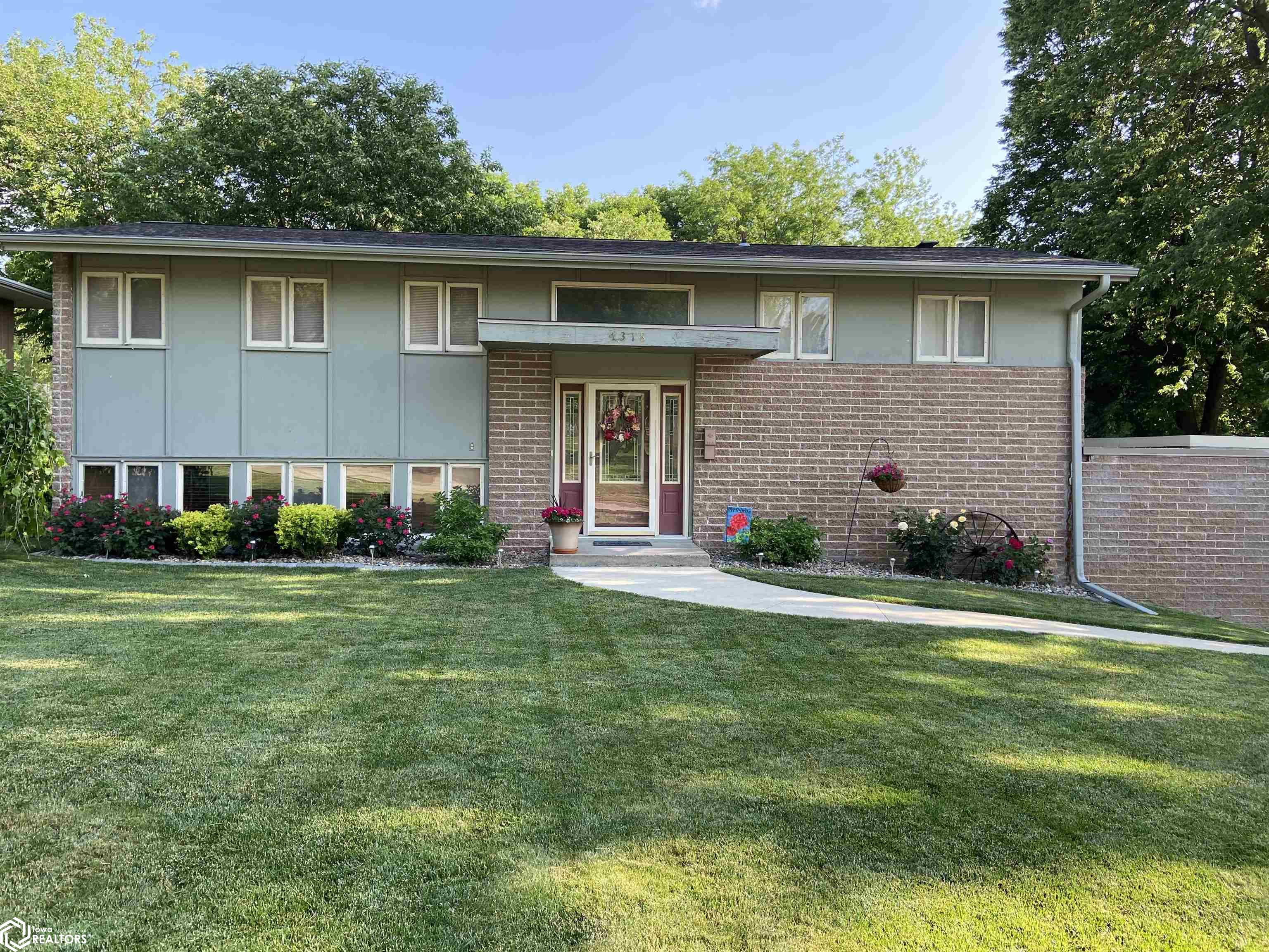 Homes For Sale in Harlan Iowa Osborn Realty