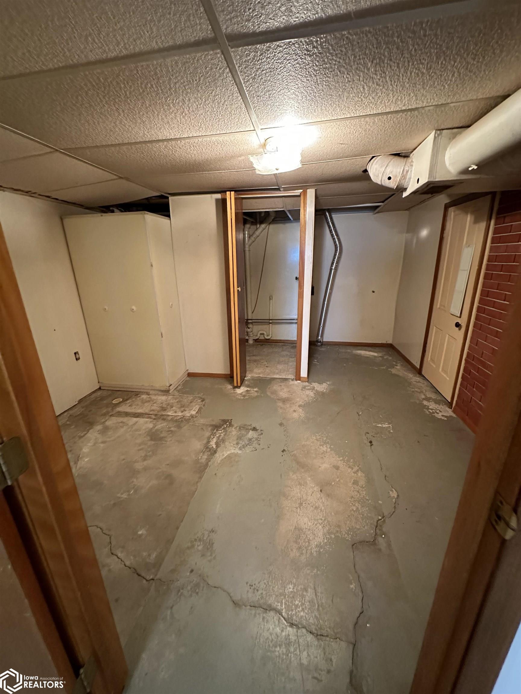 107 3rd Avenue, Earling, Iowa image 32