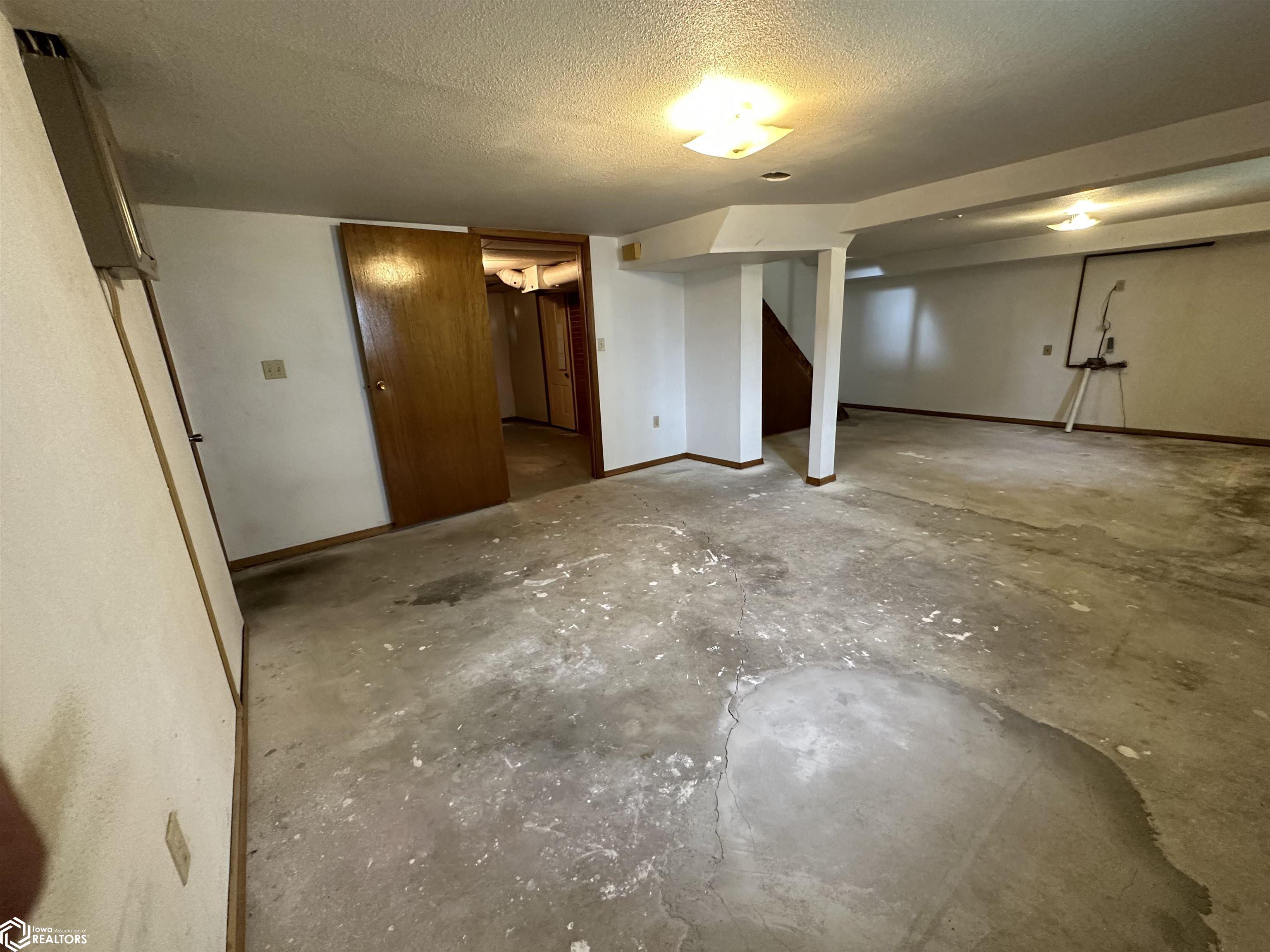 107 3rd Avenue, Earling, Iowa image 33