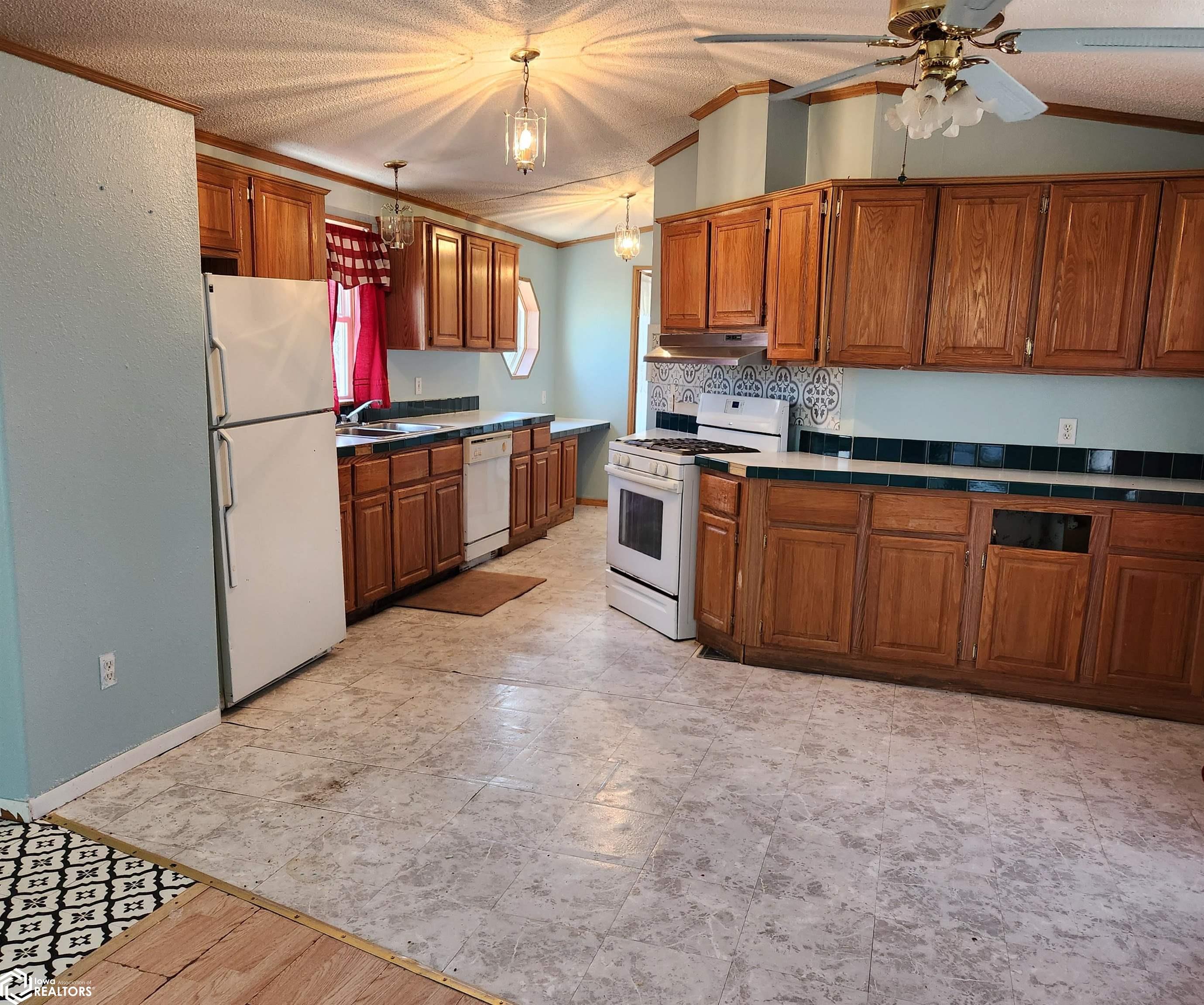 6048 139th Trail, Lovilia, Iowa image 3