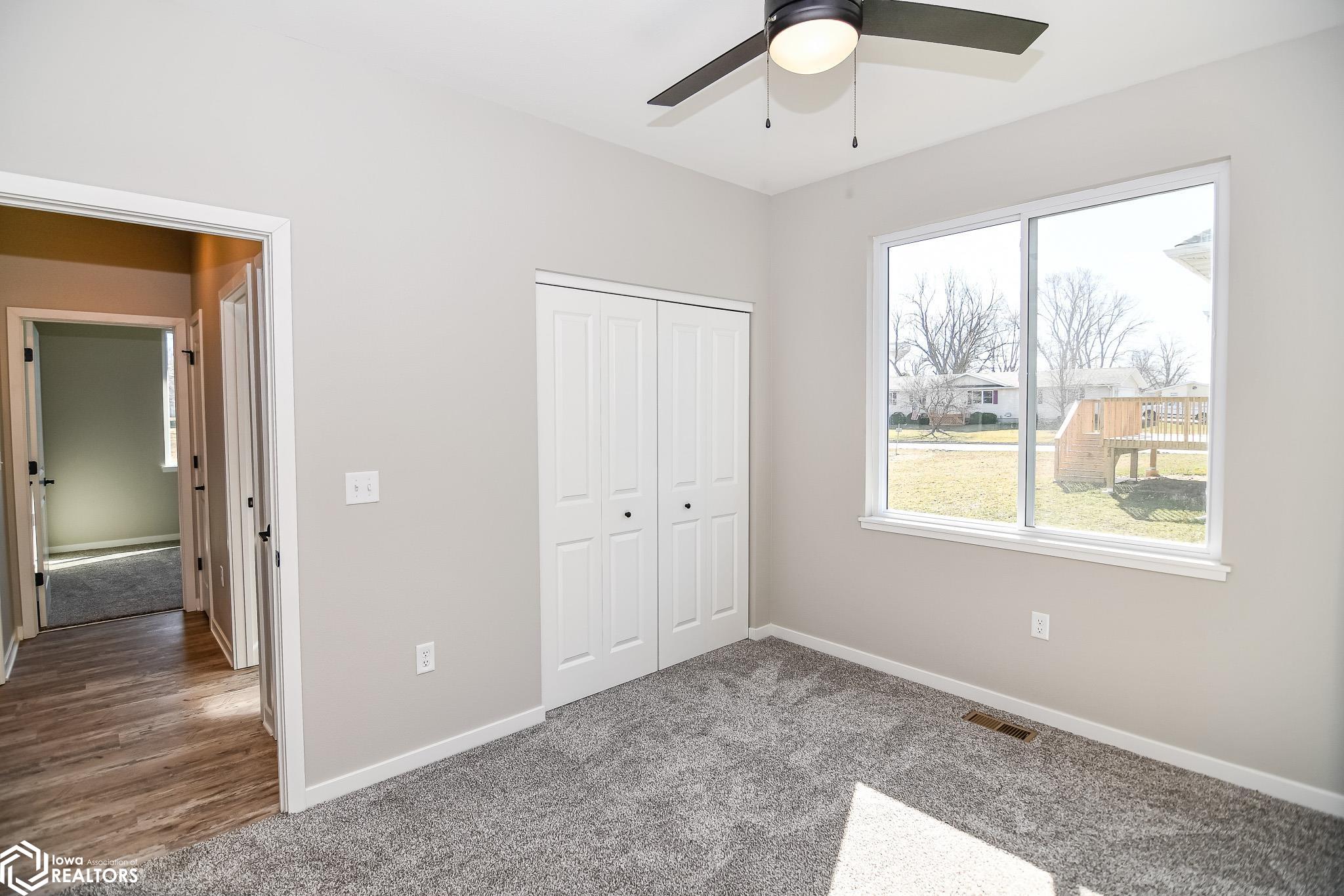 2505 N Terrace Drive, Webster City, Iowa image 29