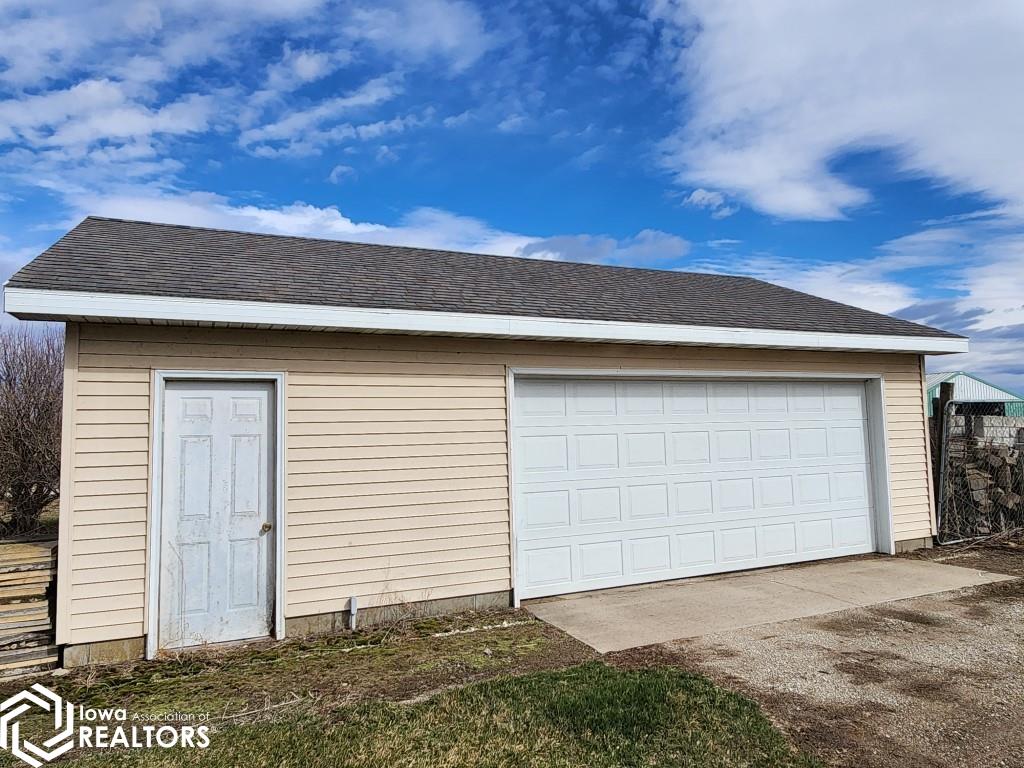 22277 305th, Nora Springs, Iowa 50458, 4 Bedrooms Bedrooms, ,3 BathroomsBathrooms,Single Family,For Sale,305th,6316116