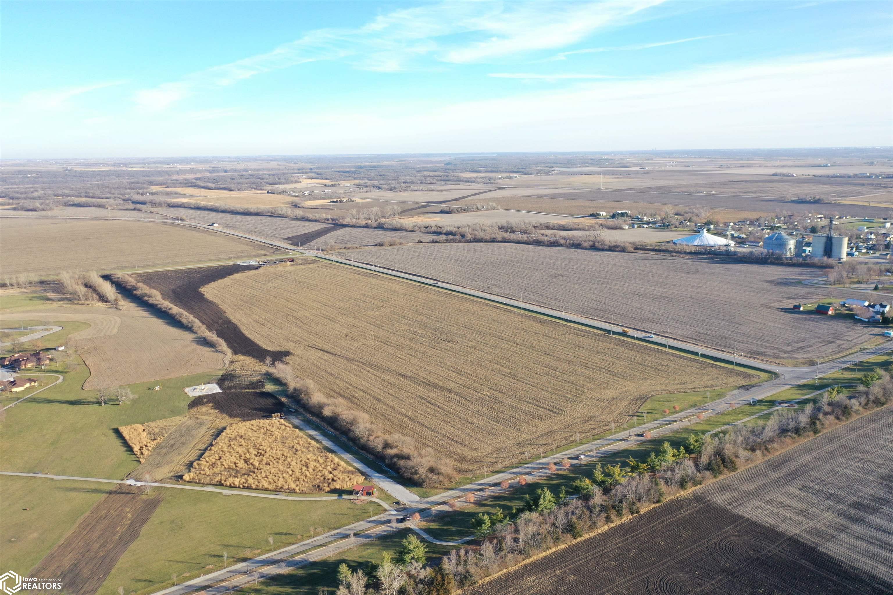 01 Iowa Highway 210, Woodward, Iowa 50276, ,Farm,For Sale,Iowa Highway 210,6316136