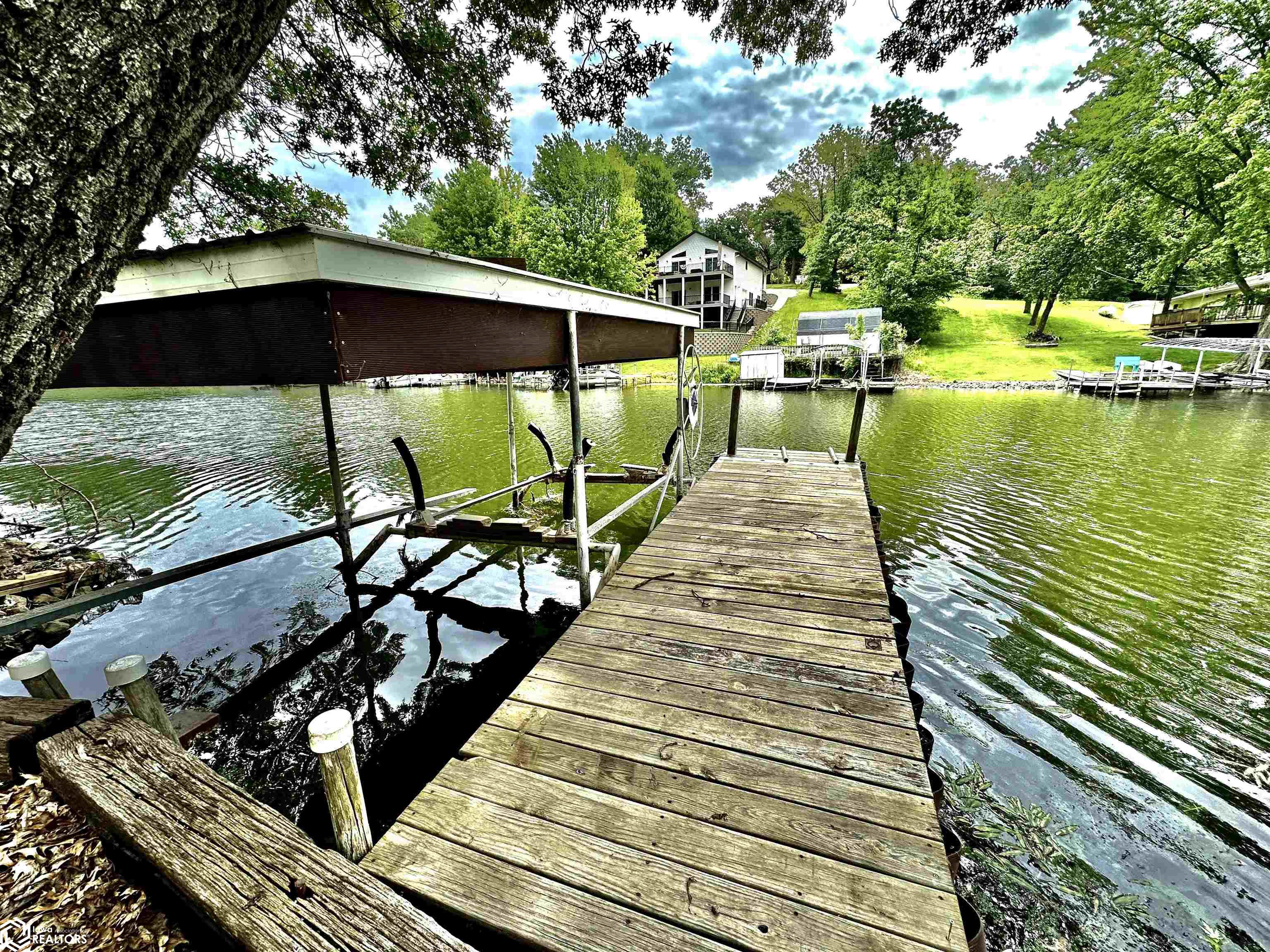 1126 Lakeshore Drive, Brooklyn, Iowa image 33