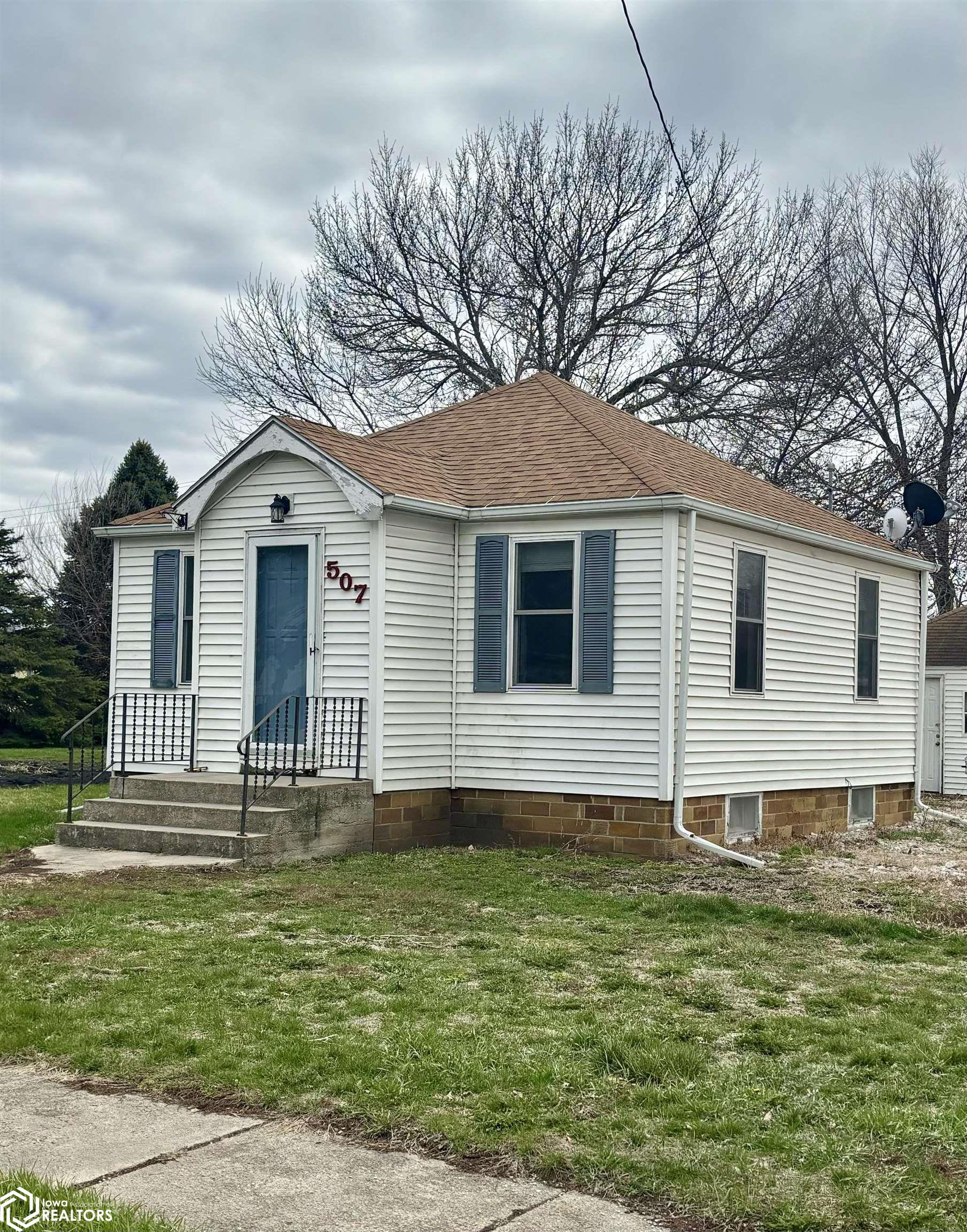 507 3rd, Livermore, Iowa 50558, 1 Bedroom Bedrooms, ,2 BathroomsBathrooms,Single Family,For Sale,3rd,6316250