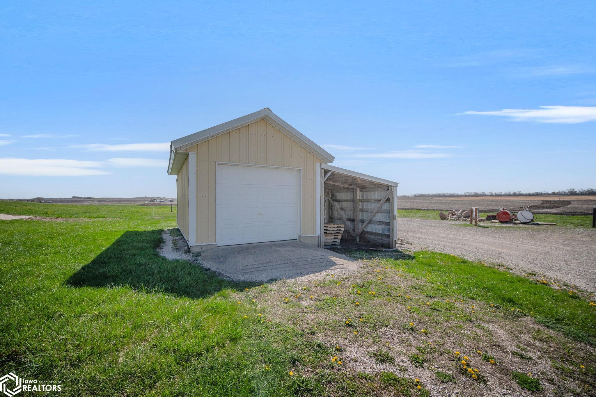 62128 315th Street, Maxwell, Iowa image 17