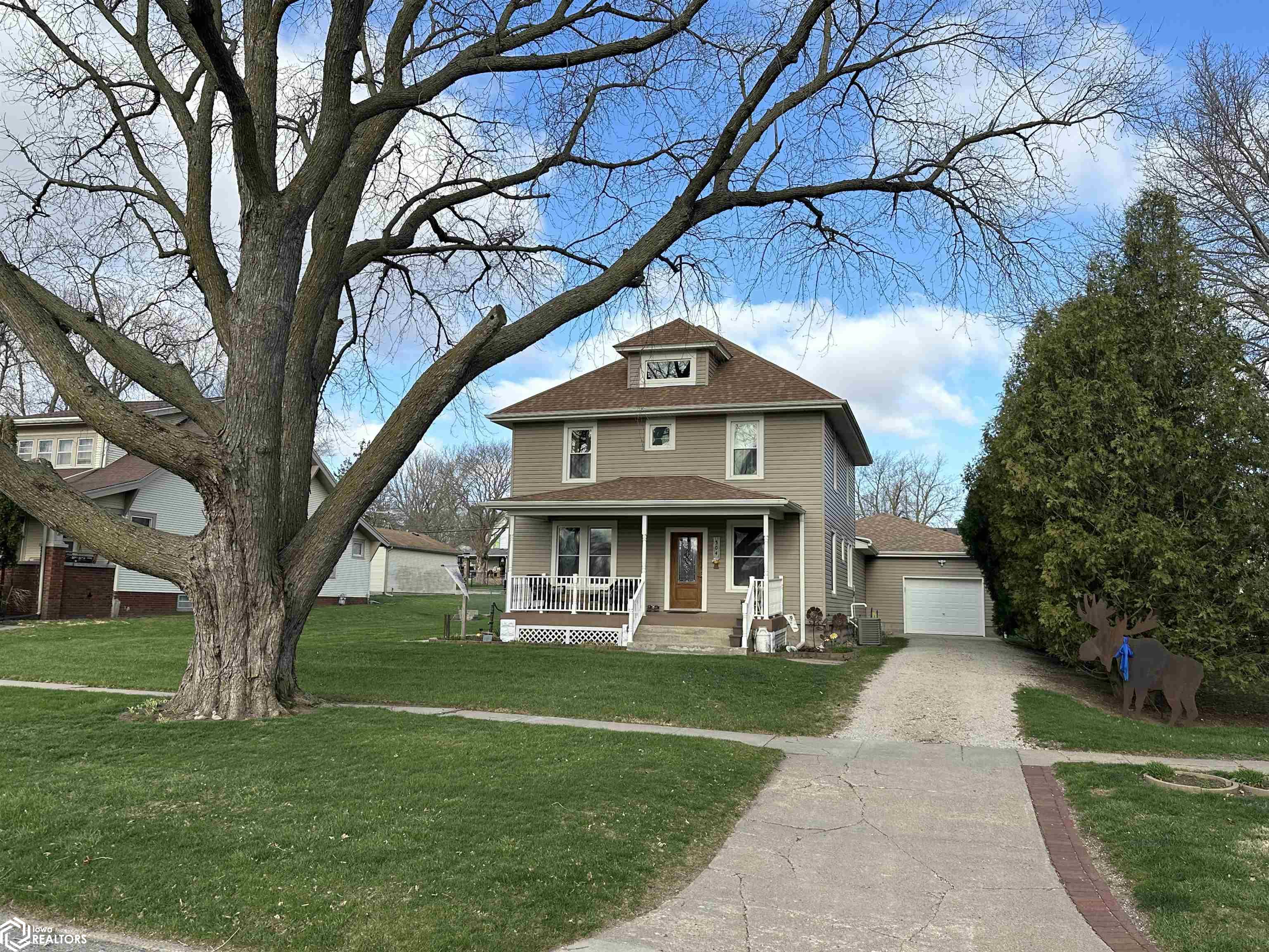 504 West, Shelby, Iowa 51570, 5 Bedrooms Bedrooms, ,2 BathroomsBathrooms,Single Family,For Sale,West,6316266